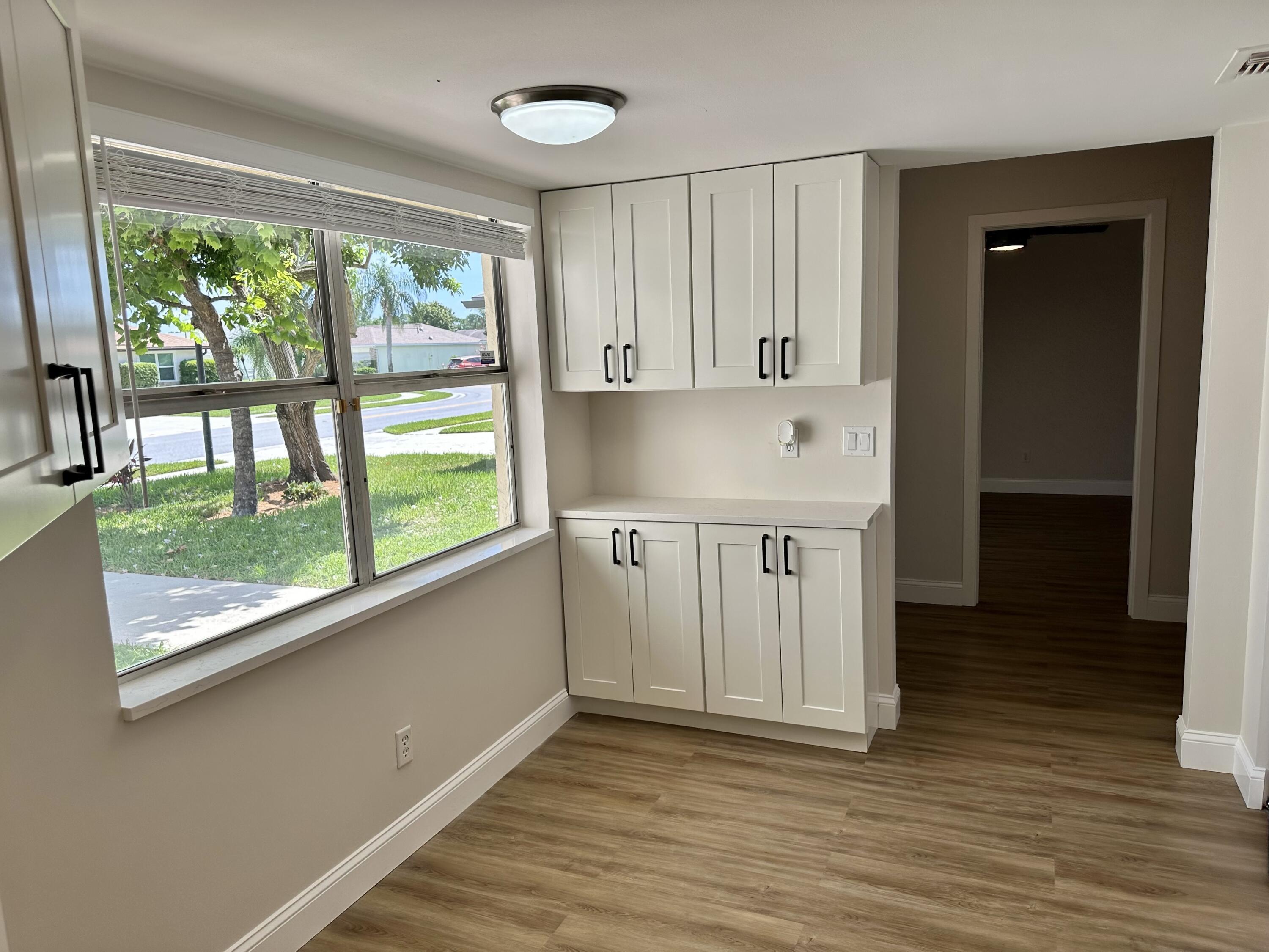 124 Stillwater Circle, Jupiter, FL 33458, Jupiter - Photo 4