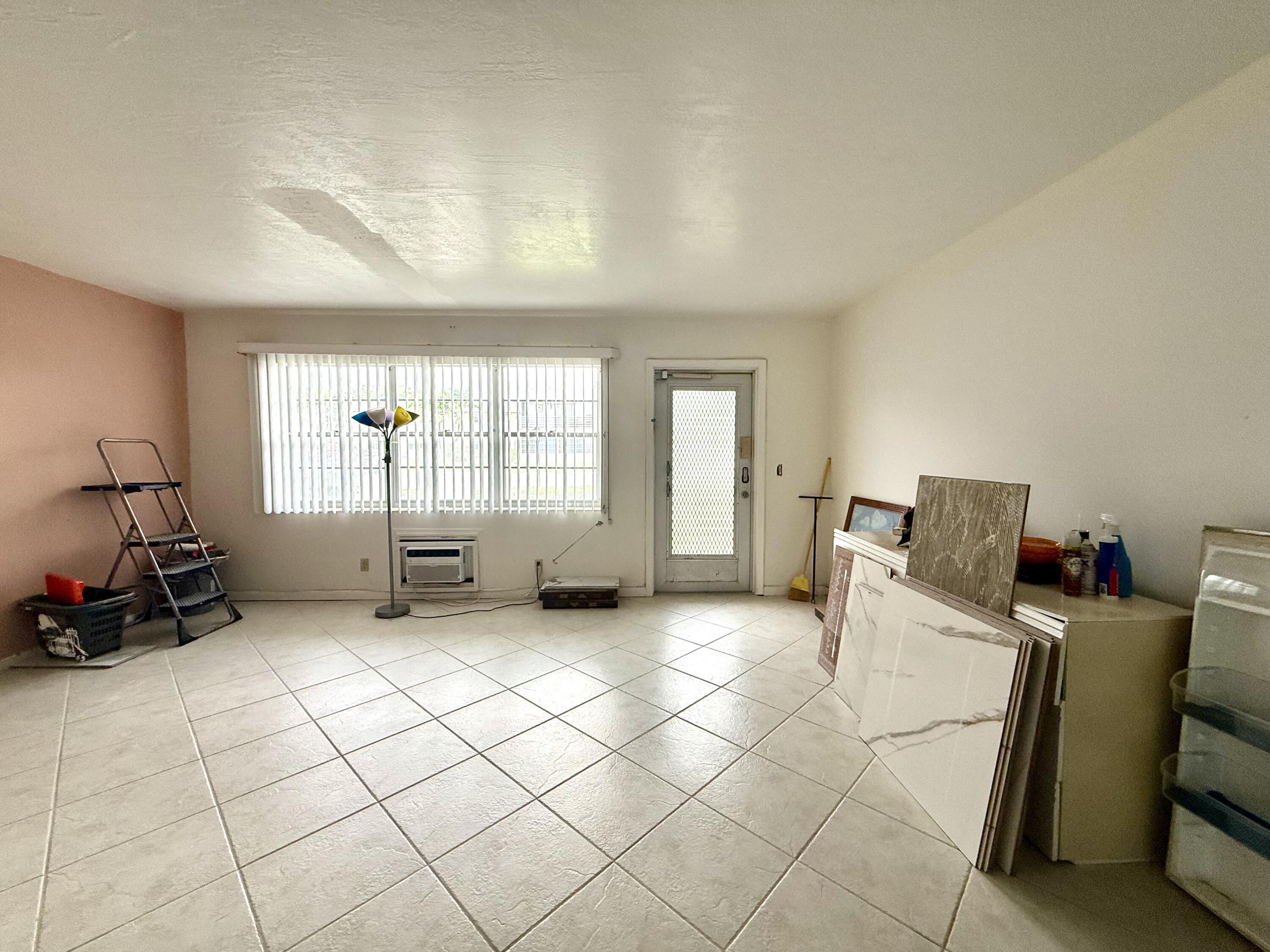 343 Chatham Q, West Palm Beach, FL 33417, West Palm Beach - Photo 3