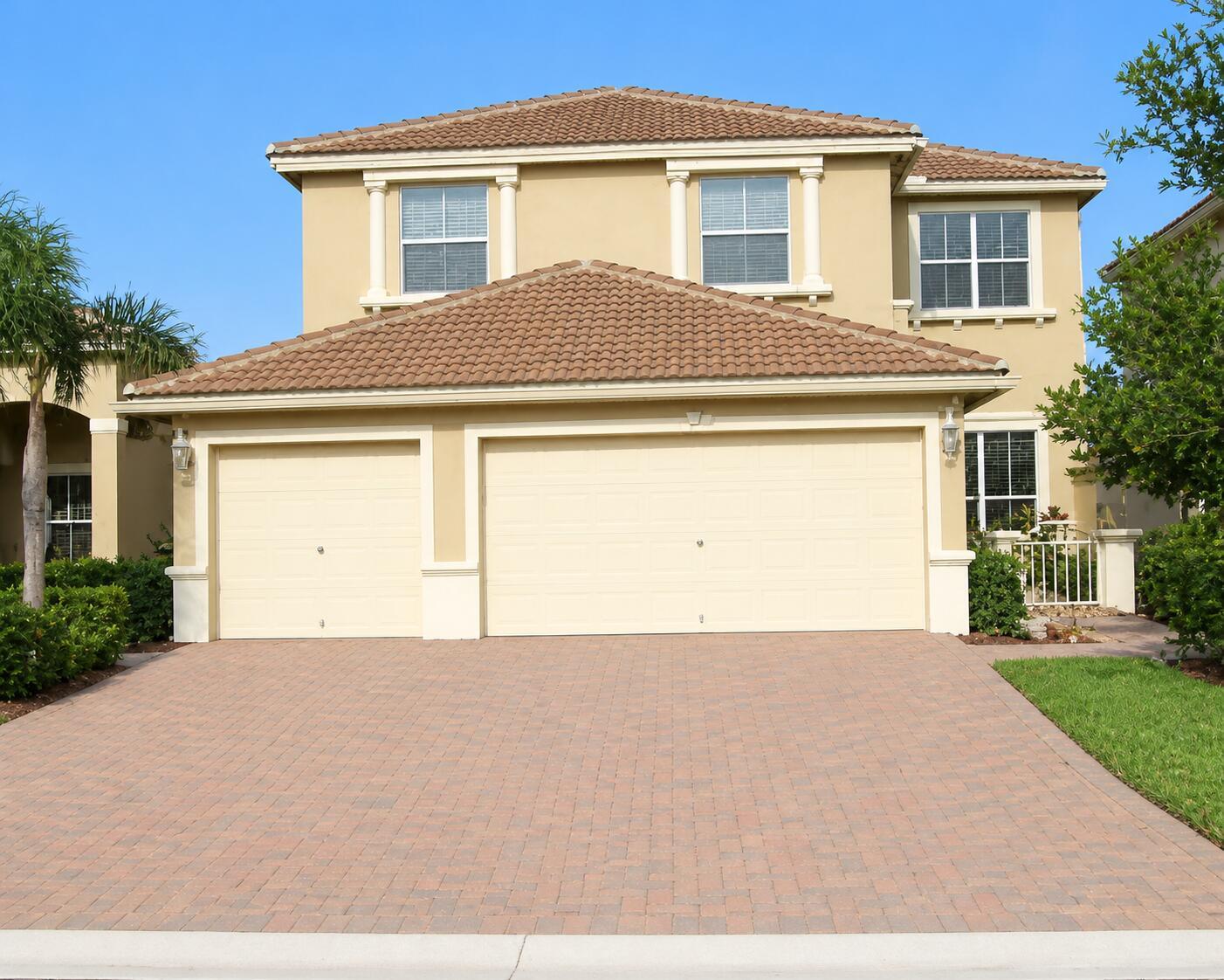 3945 Torres Circle, West Palm Beach, FL 33409, West Palm Beach