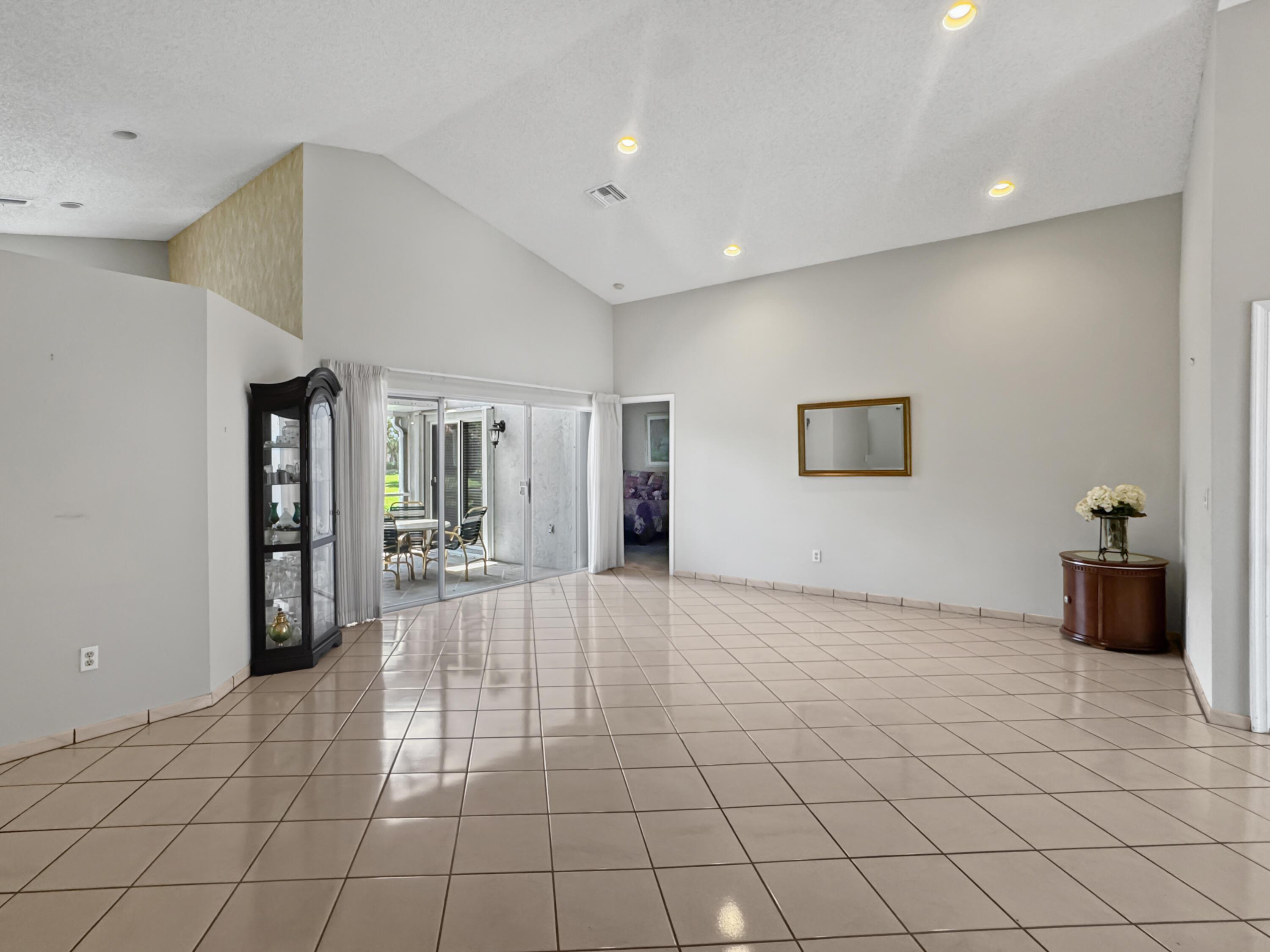 180 NW 47th Avenue, Deerfield Beach, FL 33442, Deerfield Beach - Photo 5