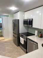 4031 N Cypress Drive 101, Pompano Beach, FL 33069, Pompano Beach - Photo 3