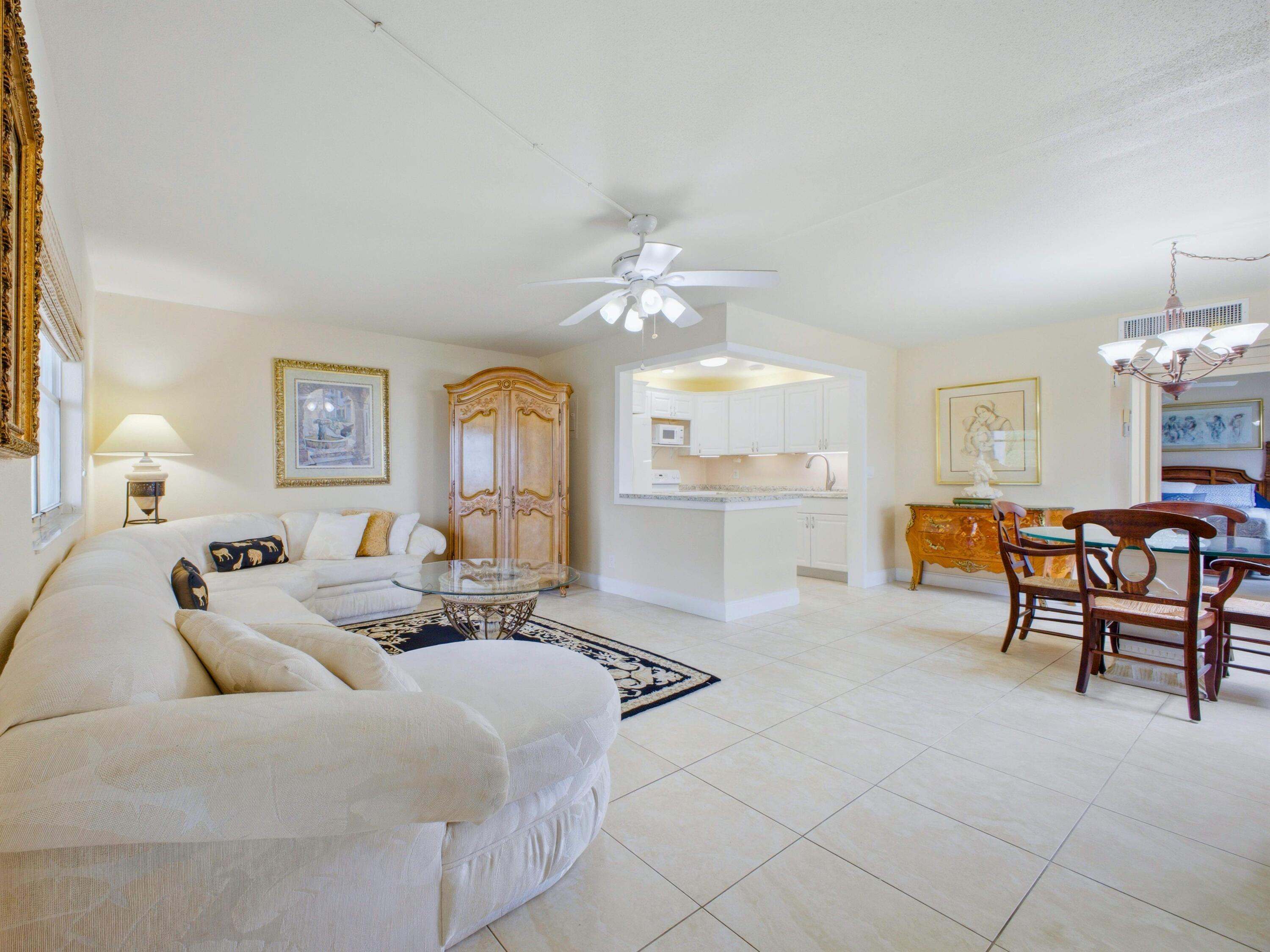 154 Tuscany C, Delray Beach, FL 33446, Delray Beach - Photo 5