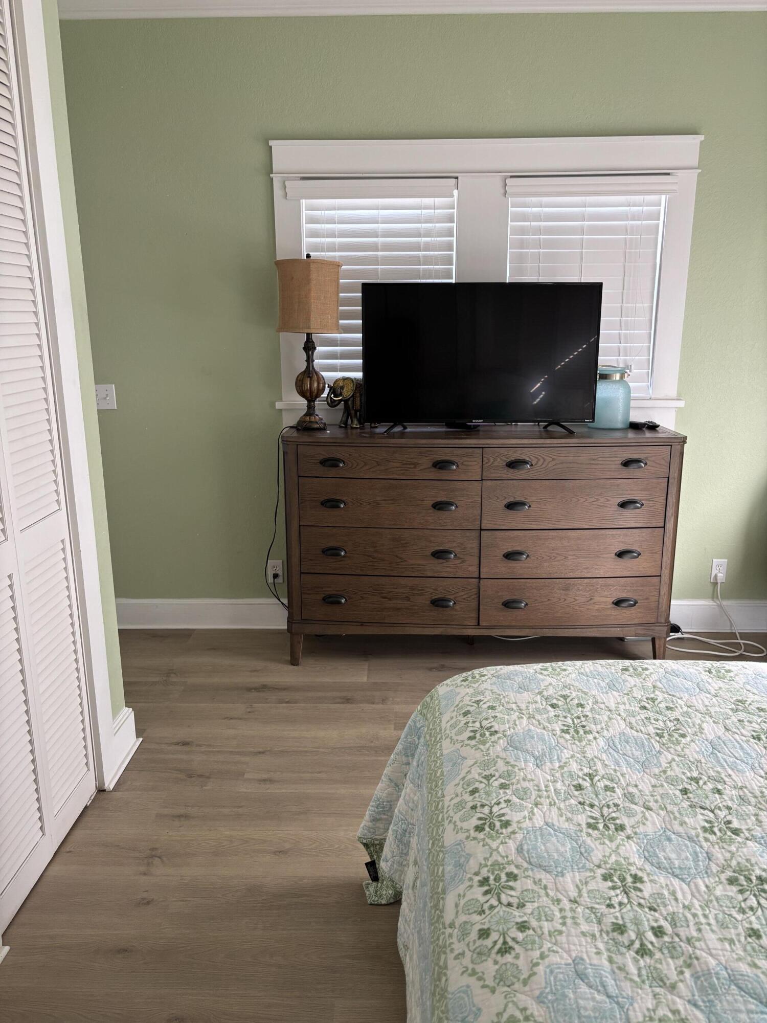 808 Kanuga Drive, West Palm Beach, FL 33401, West Palm Beach - Photo 3