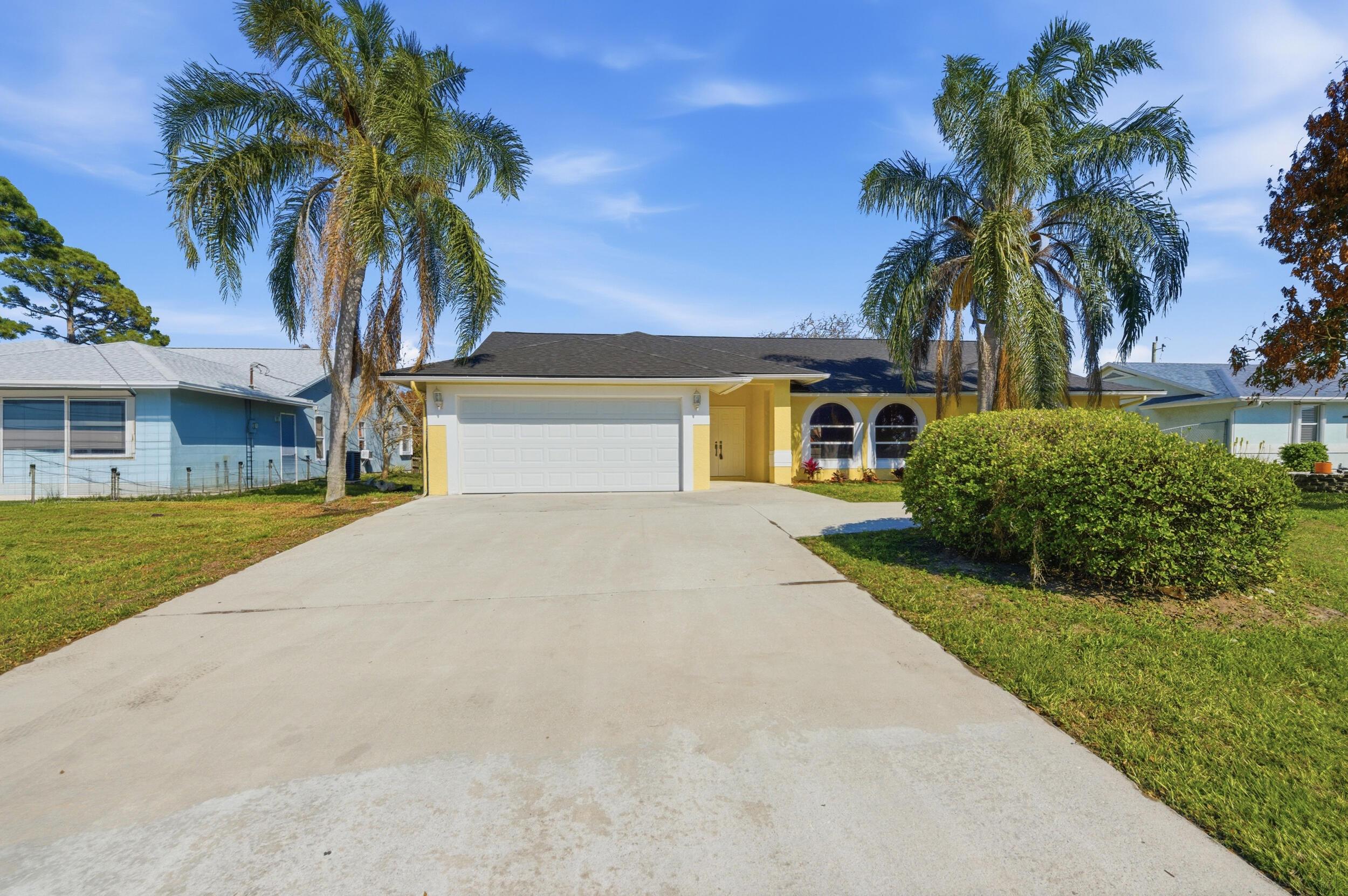 1371 SE Airoso Boulevard, Port St. Lucie, FL 34983, Port St. Lucie