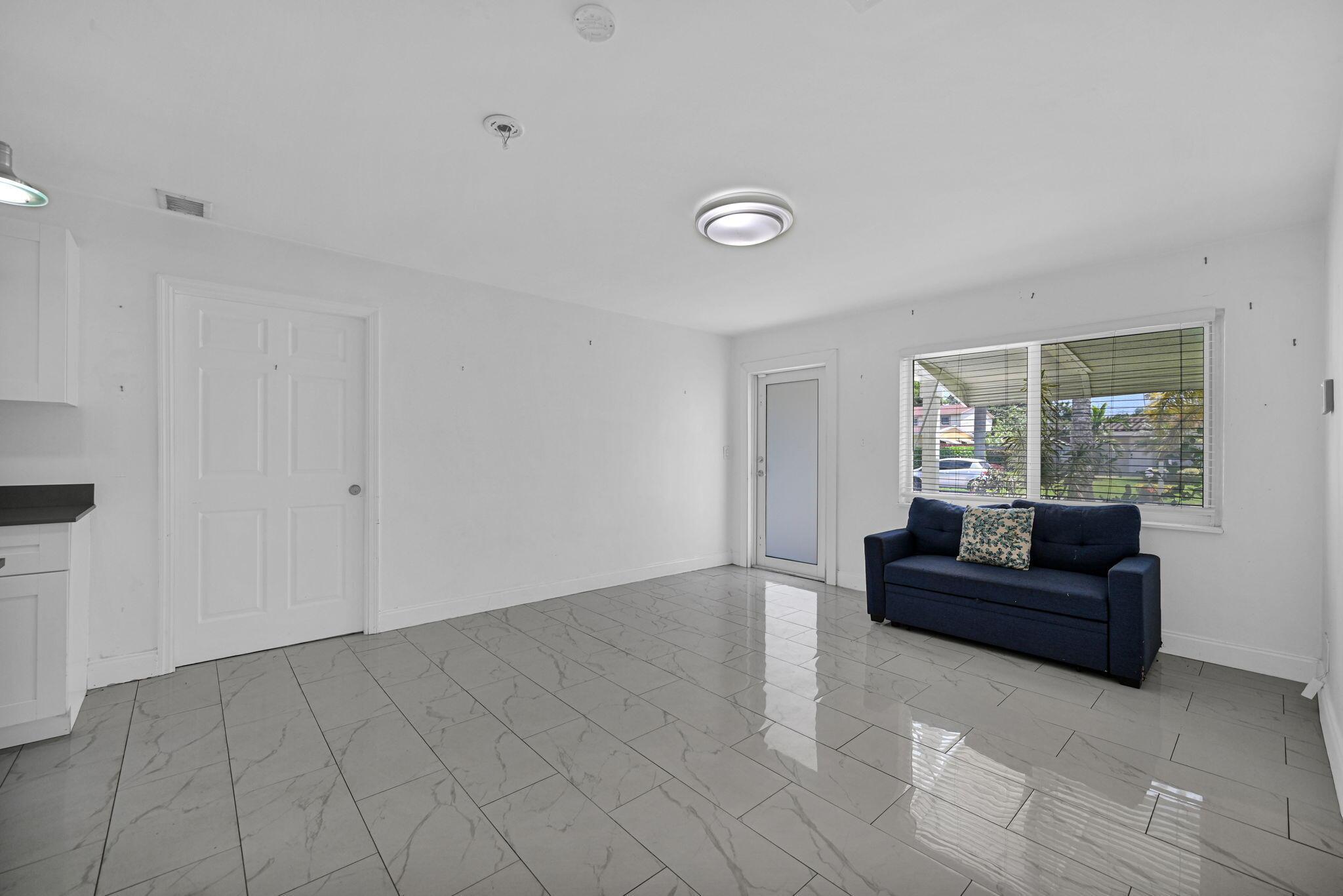 2933 NE 12th Terrace, Pompano Beach, FL 33064, Pompano Beach - Photo 3