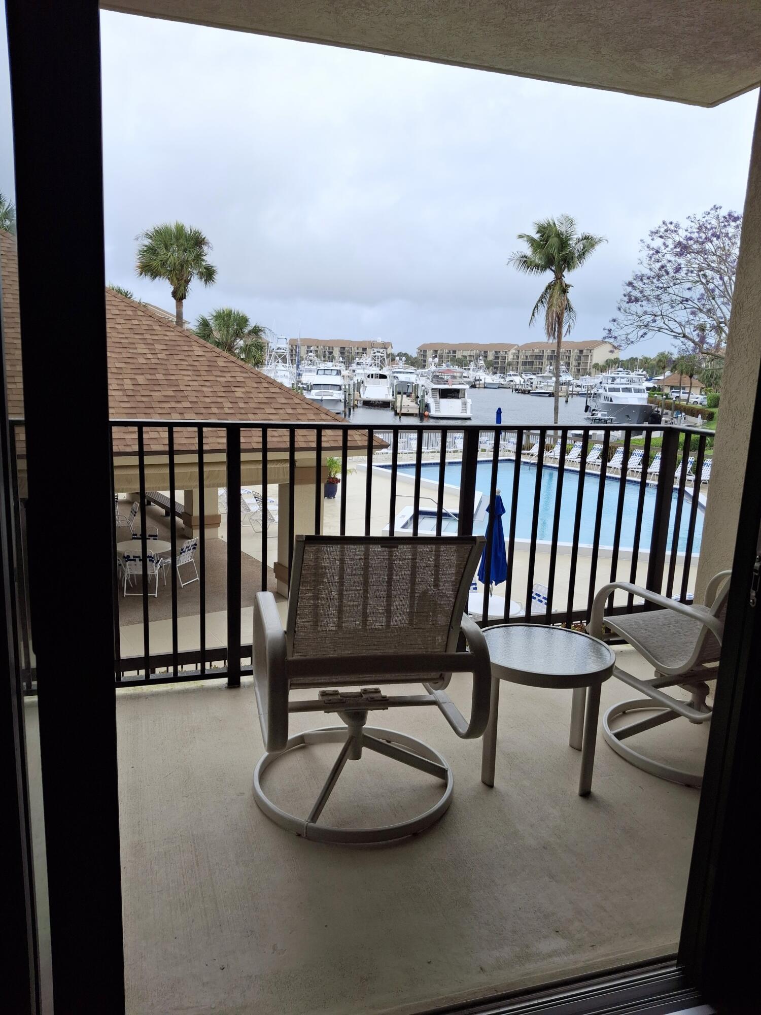 1201 Seafarer Circle Apt 201, Jupiter, FL 33477, Jupiter - Photo 4