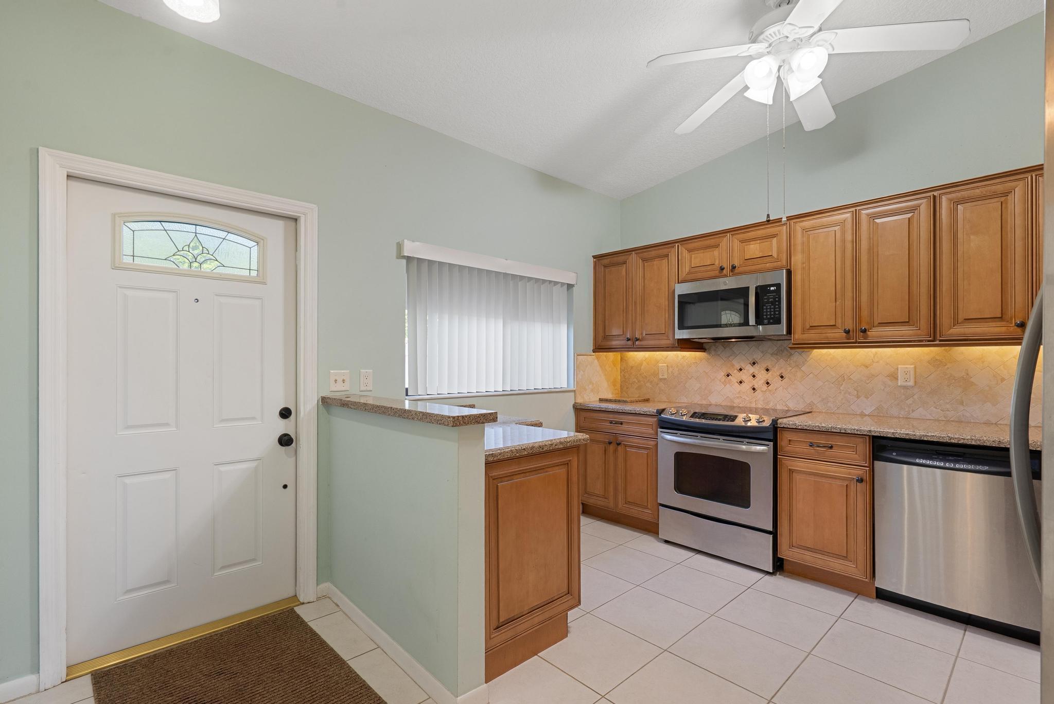 6779 Bridlewood Court, Boca Raton, FL 33433, Boca Raton - Photo 5