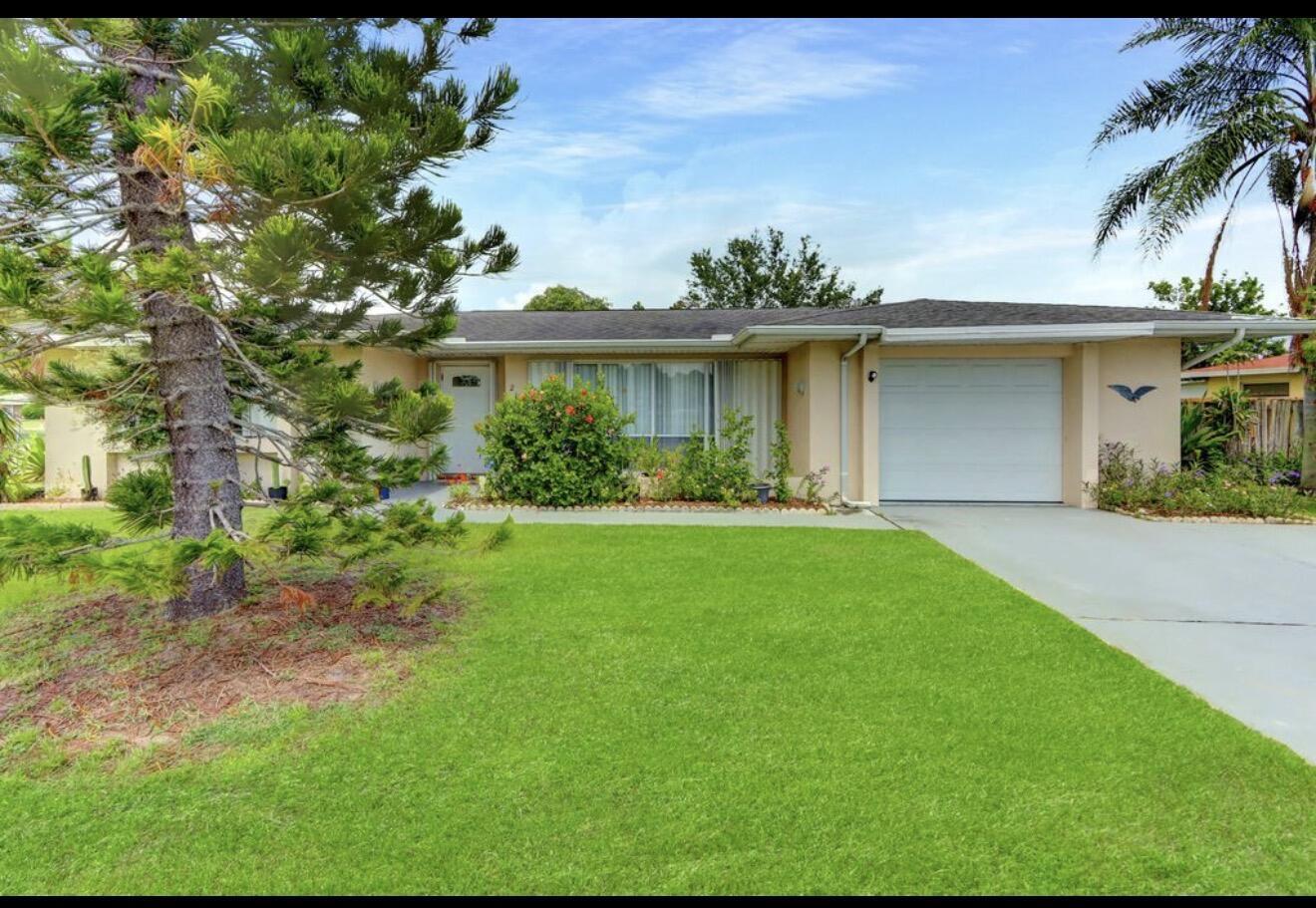 216 NE Mainsail Street, Port St. Lucie, FL 34983, Port St. Lucie