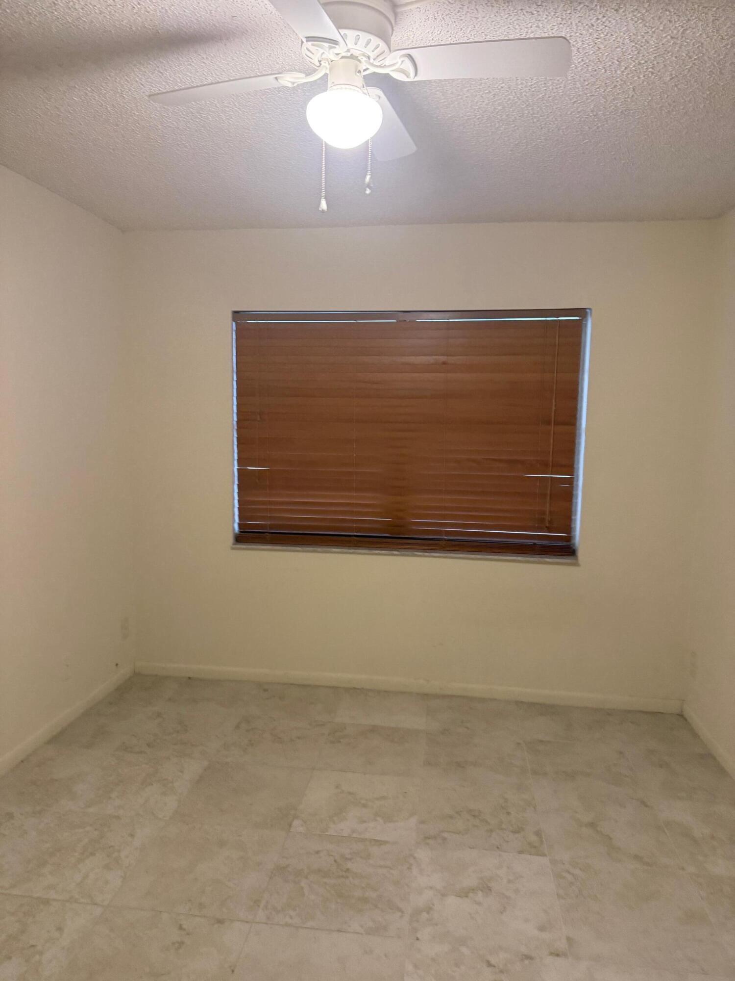 4394 NW 9th Avenue 20-1a, Pompano Beach, FL 33064, Pompano Beach - Photo 2