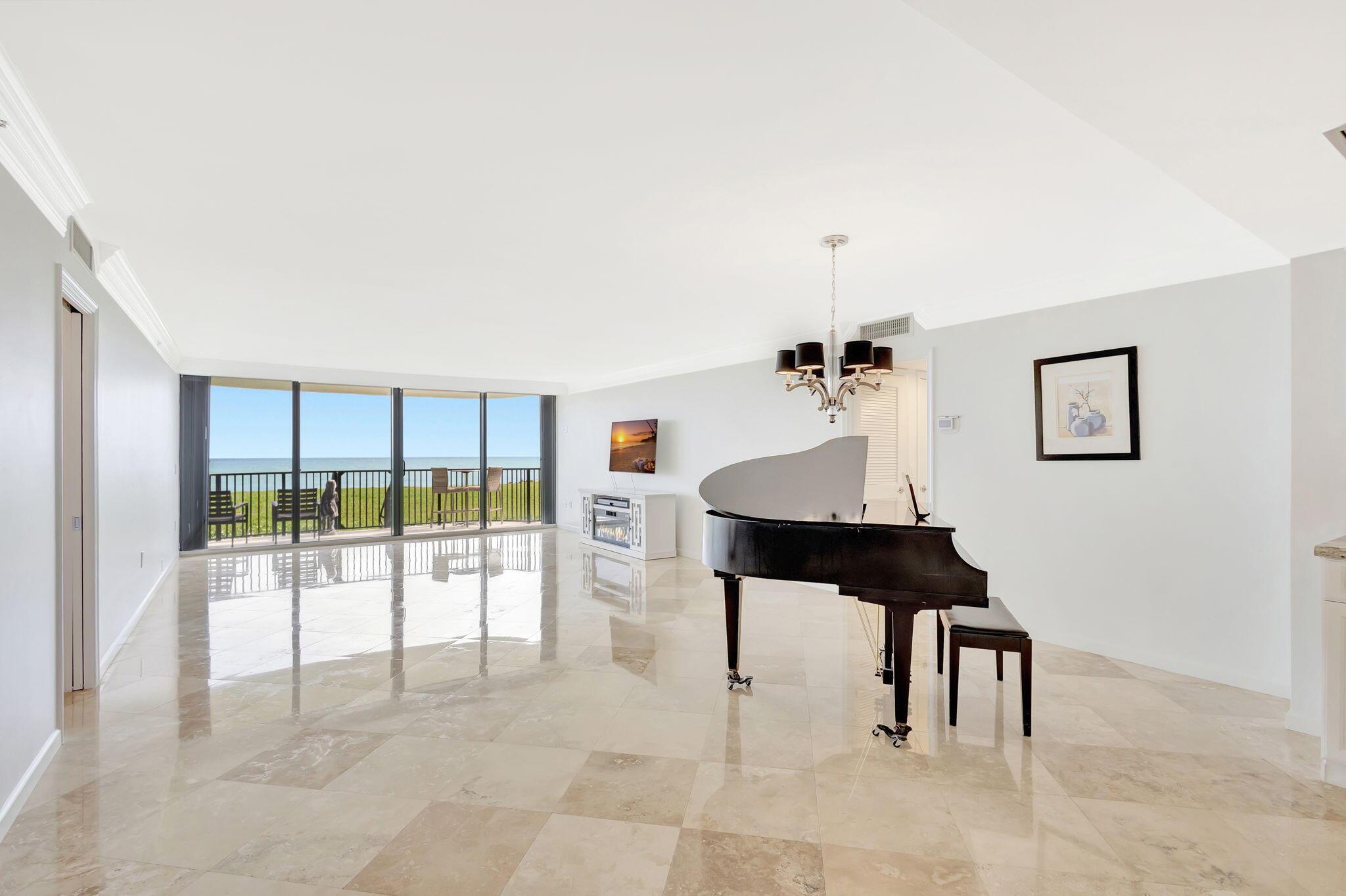 400 Beach Road 103, Tequesta, FL 33469, Tequesta - Photo 5