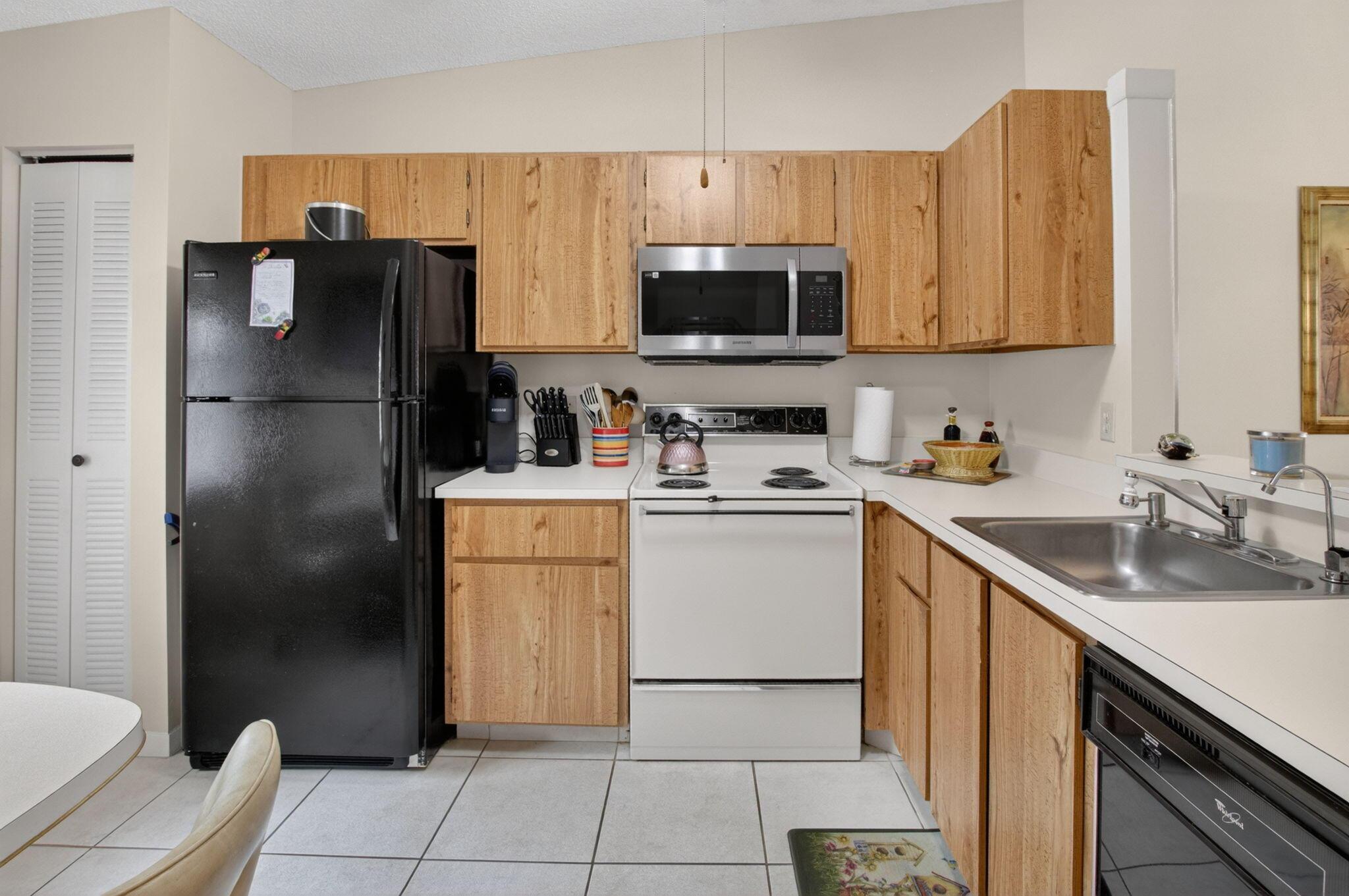 8697 Sunbird Place, Boca Raton, FL 33496, Boca Raton - Photo 2