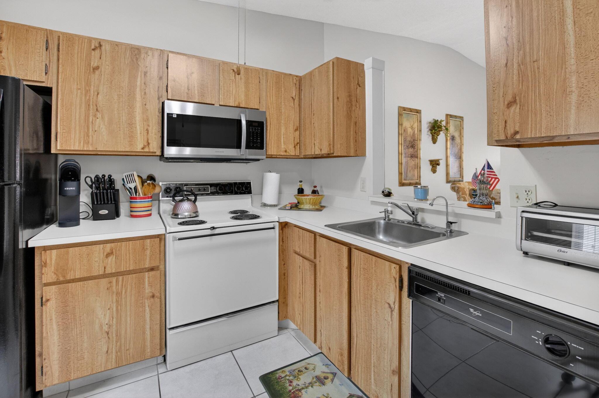8697 Sunbird Place, Boca Raton, FL 33496, Boca Raton - Photo 4