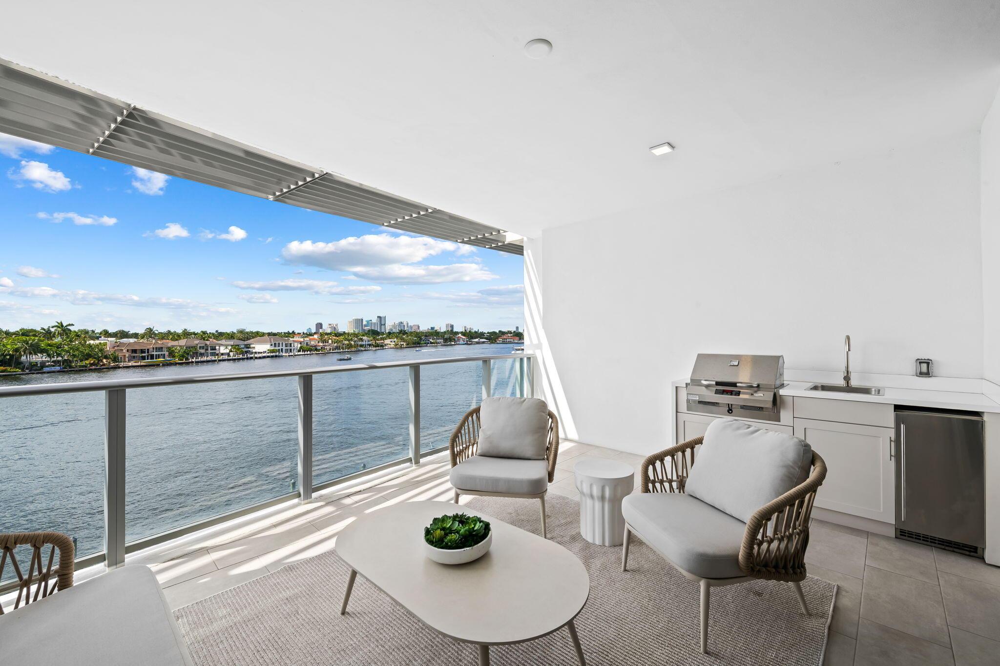 435 Bayshore Drive 302, Fort Lauderdale, FL 33304, Fort Lauderdale - Photo 2