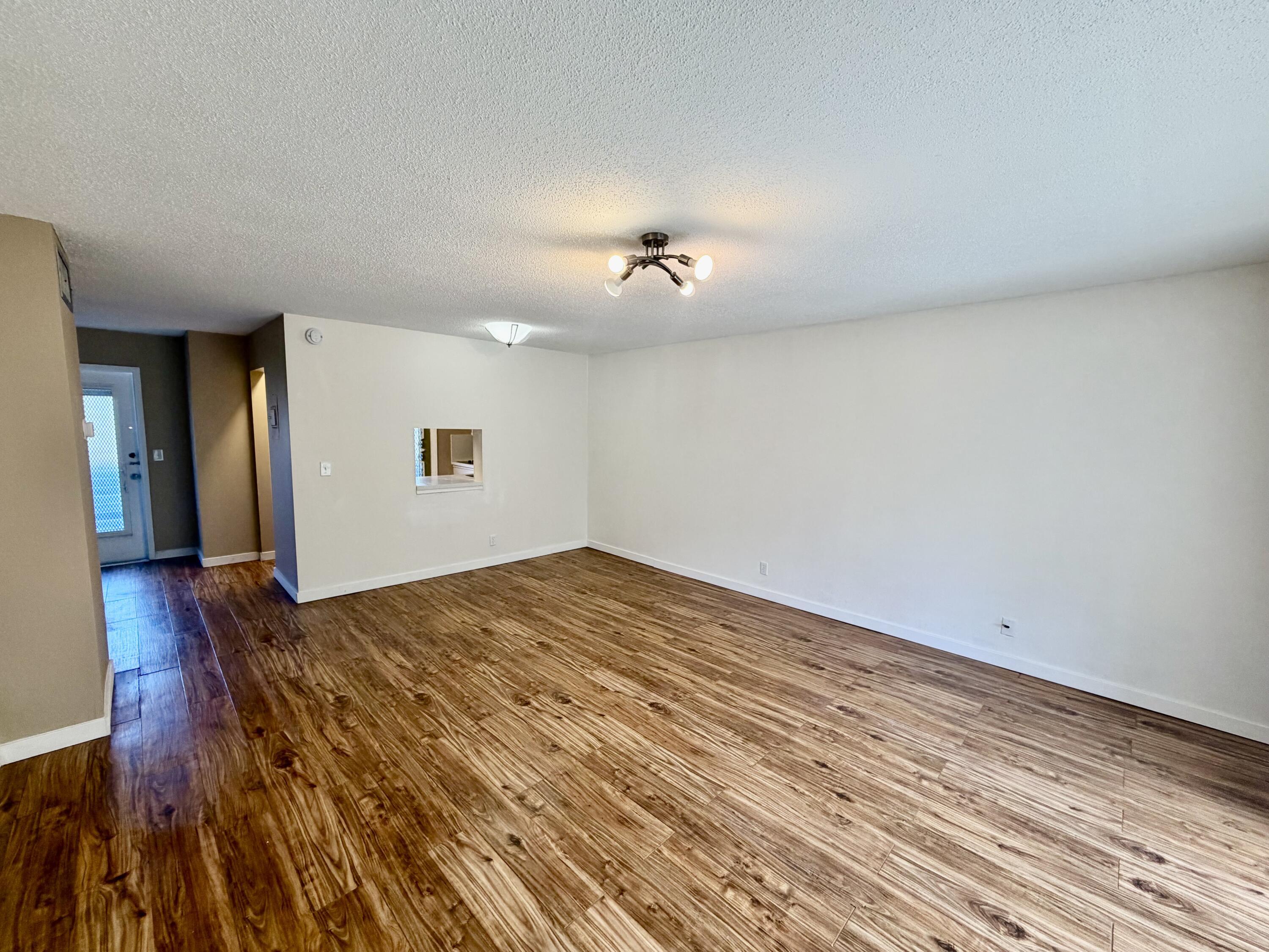1000 NE 14th Avenue 304, Hallandale Beach, FL 33009, Hallandale Beach - Photo 3