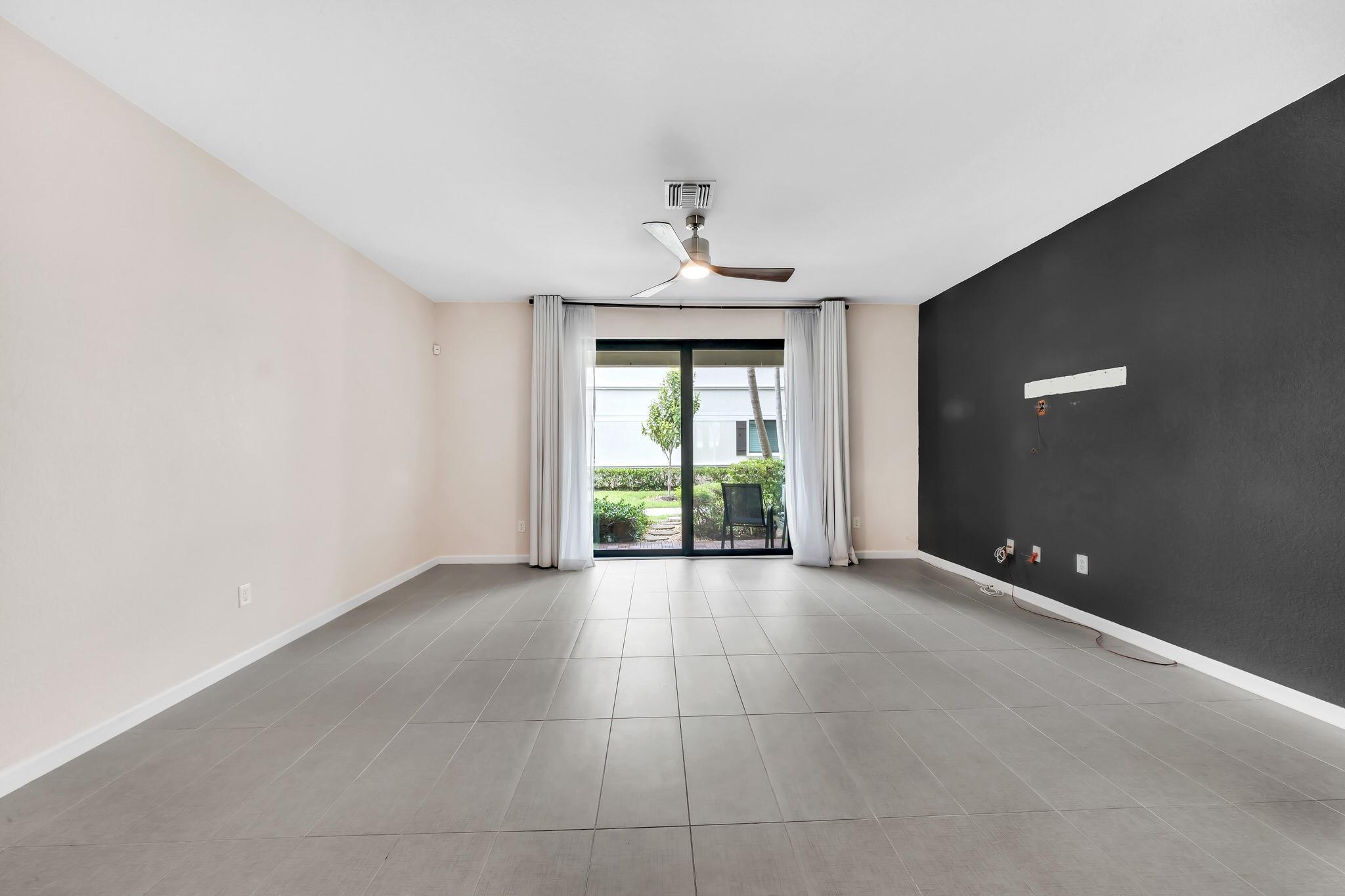 4208 N Dixie Highway 25, Oakland Park, FL 33334, Oakland Park - Photo 4