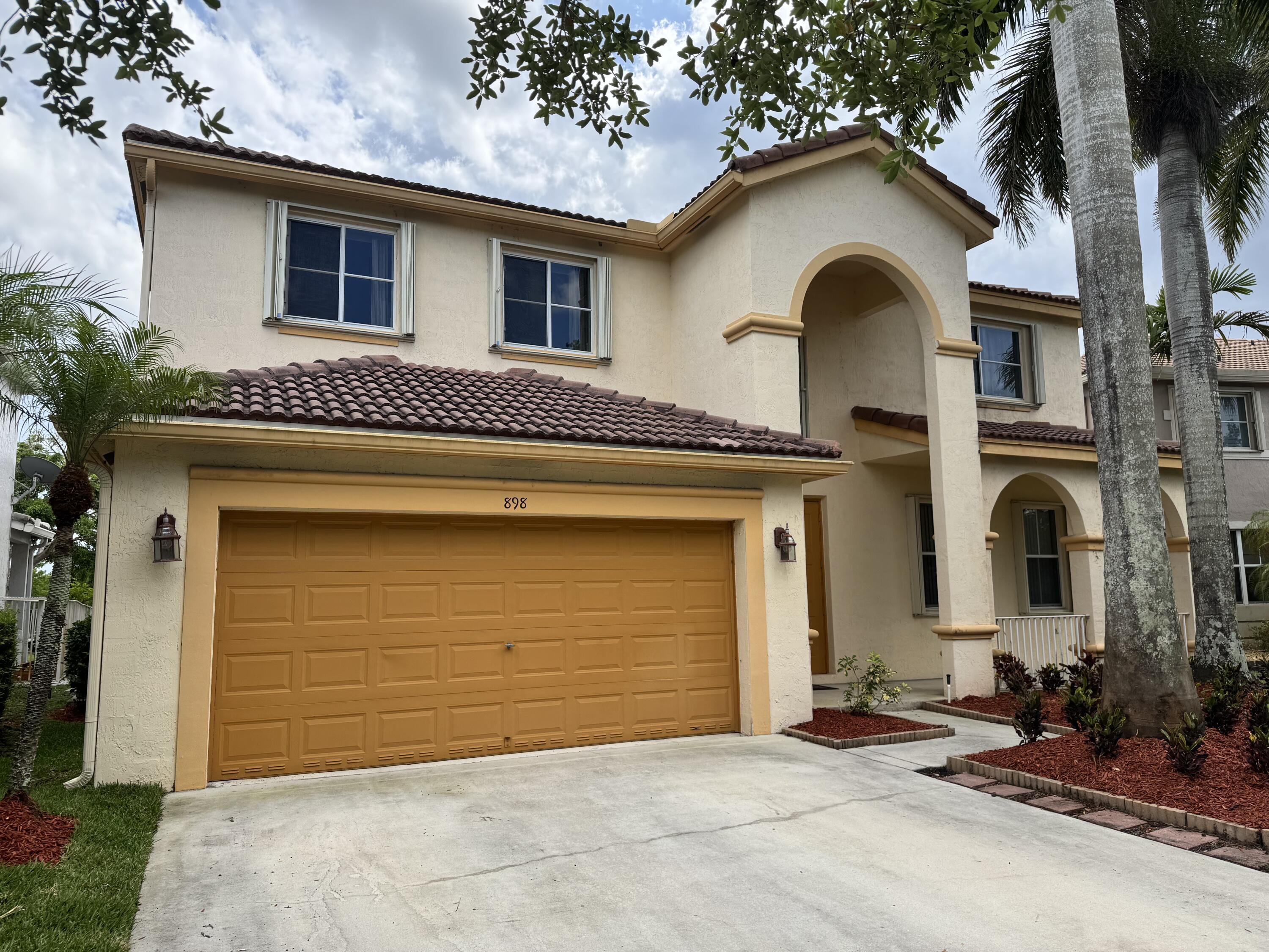 898 Tulip Circle, Weston, FL 33327, Weston - Photo 3