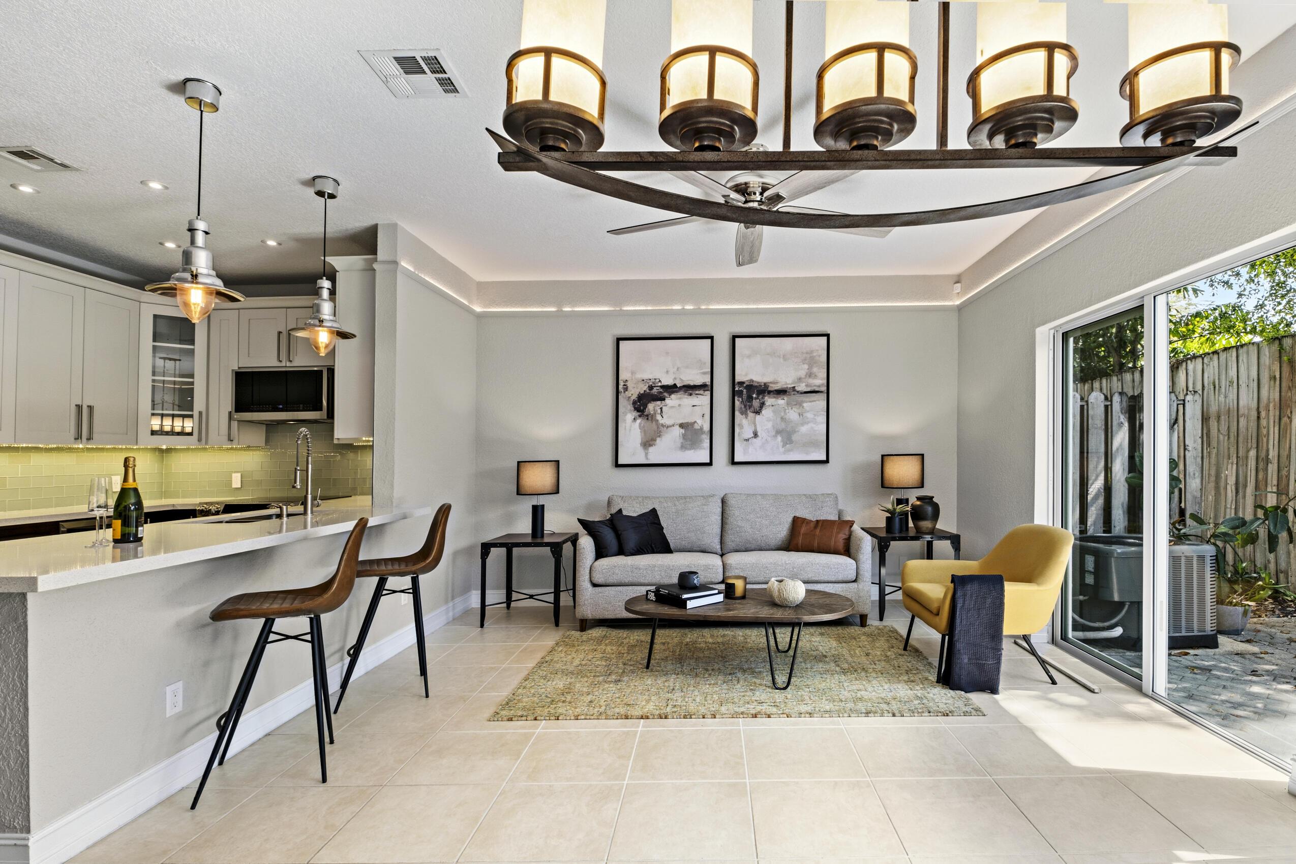 1741 NE 4th Avenue F5, Fort Lauderdale, FL 33305, Fort Lauderdale - Photo 2