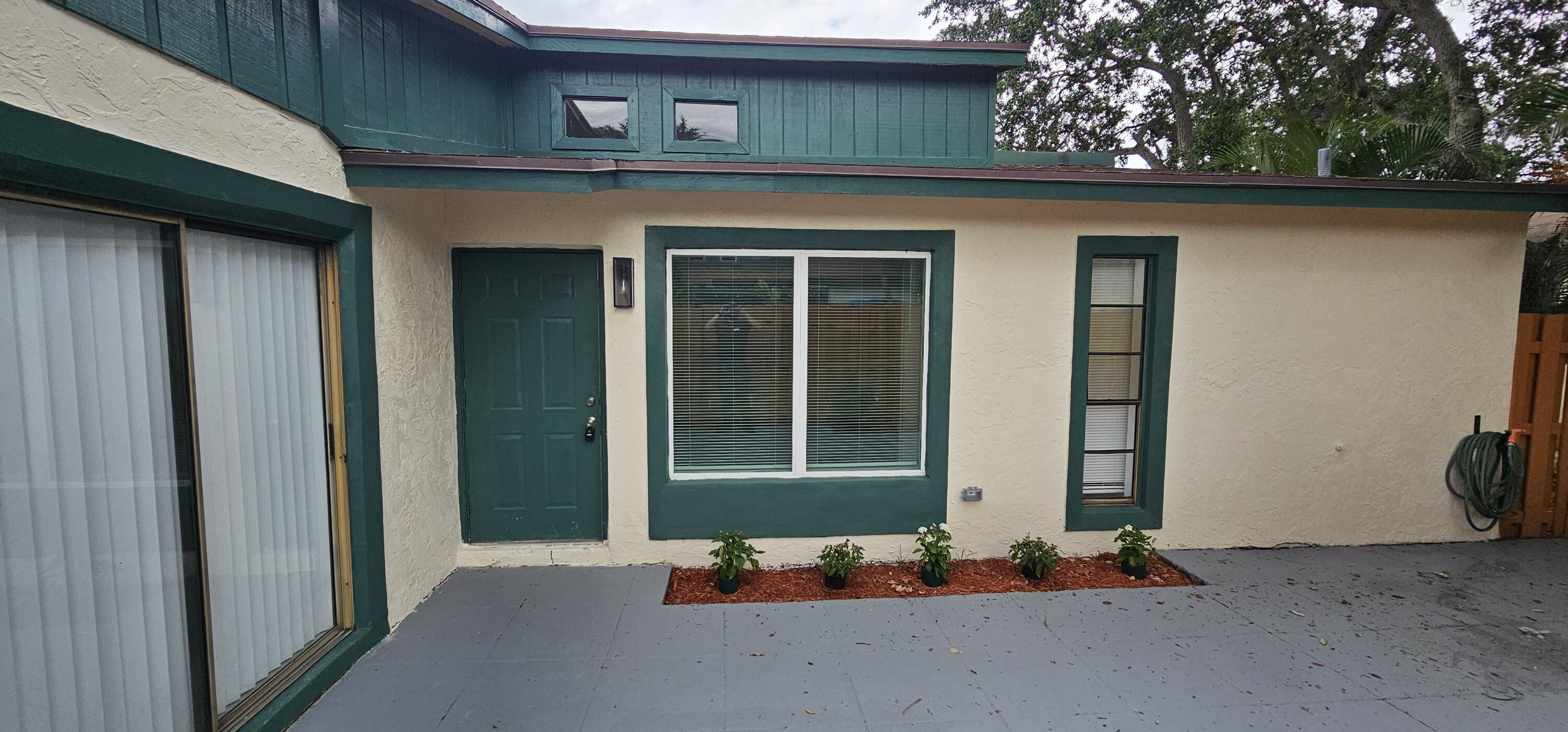 1016 Manor Drive 5c, Palm Springs, FL 33461, Palm Springs - Photo 2