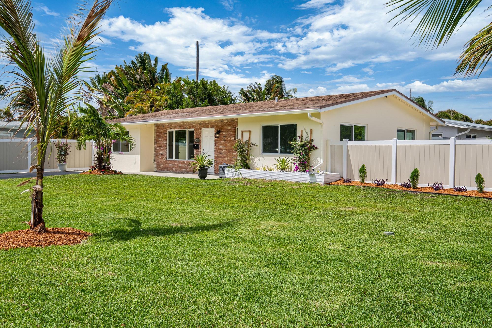 2611 NE 16th Street, Pompano Beach, FL 33062, Pompano Beach - Photo 5