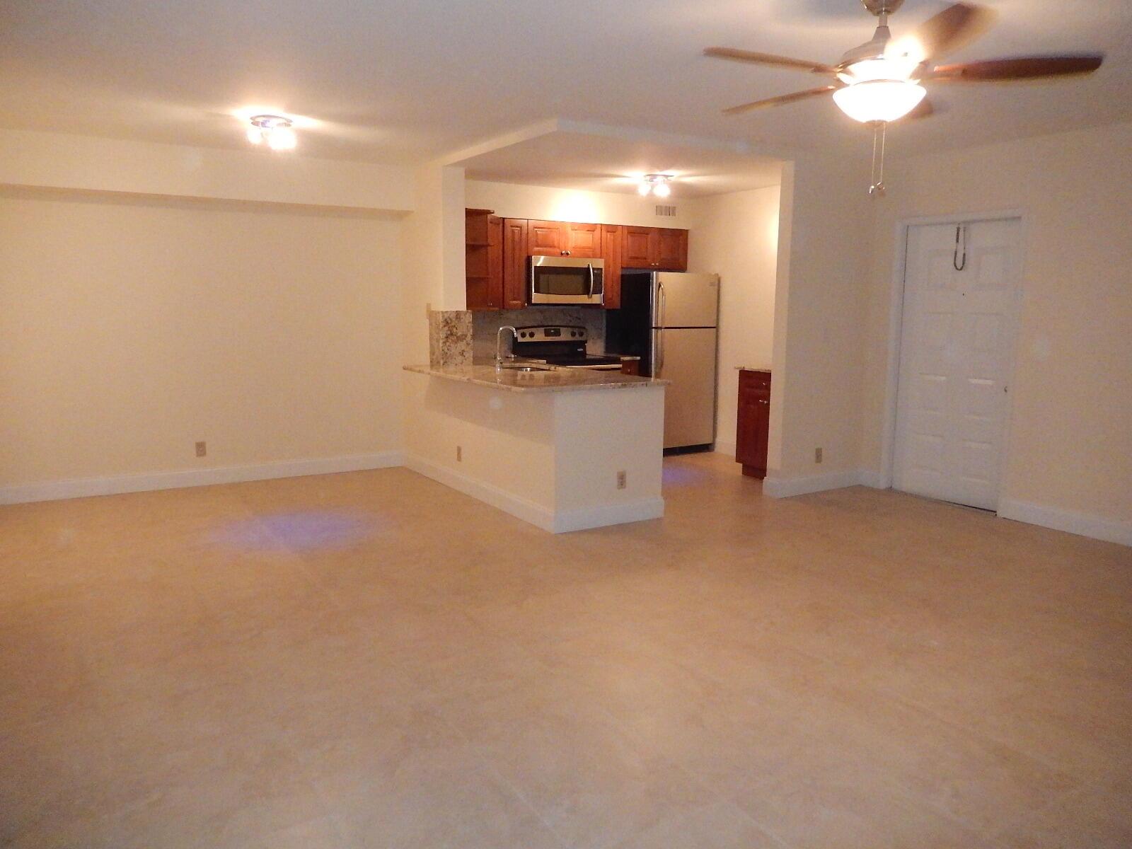 3017 N Oakland Forest Drive 106, Oakland Park, FL 33309, Oakland Park - Photo 5