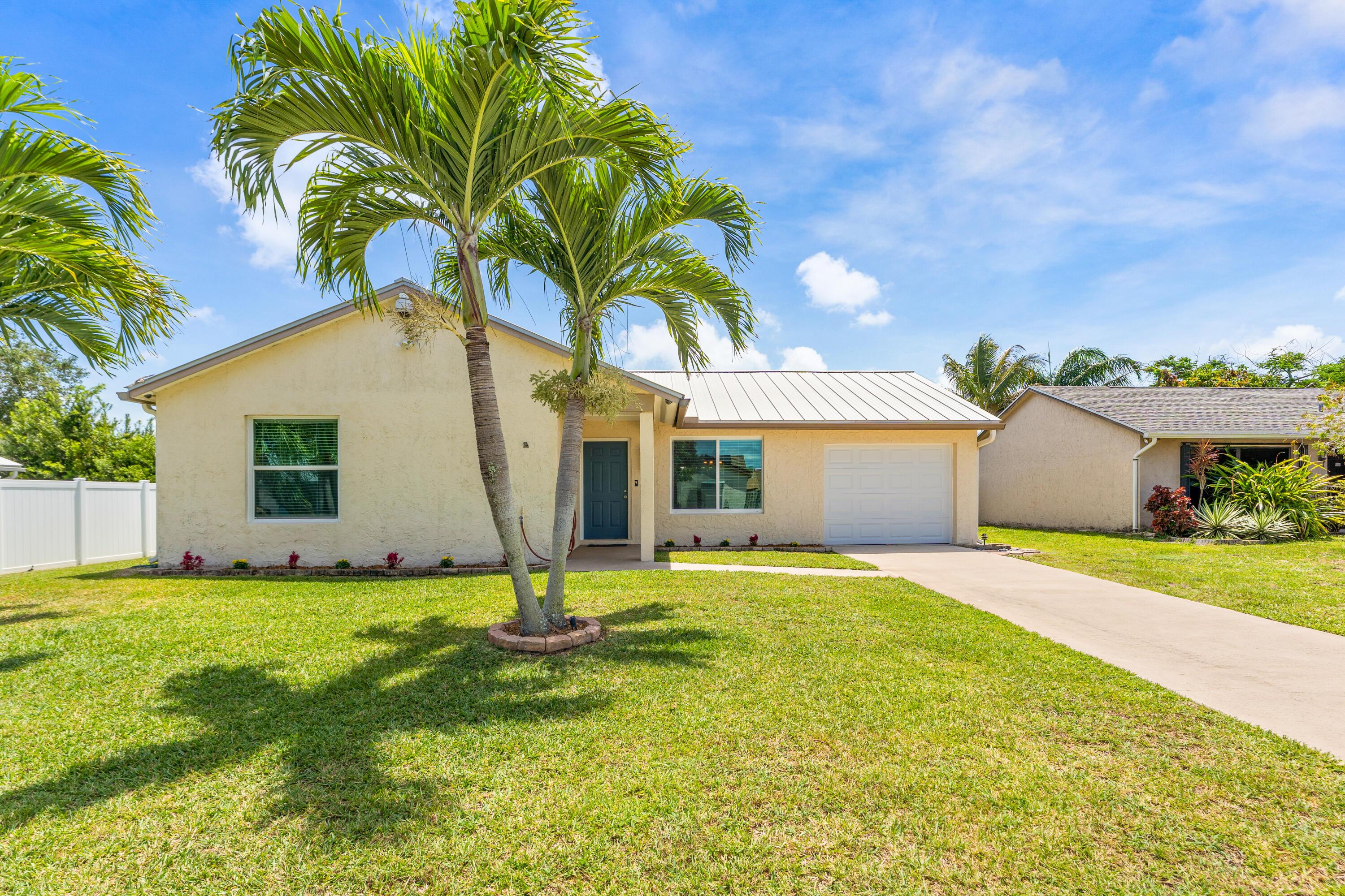 105 Banyan Circle, Jupiter, FL 33458, Jupiter
