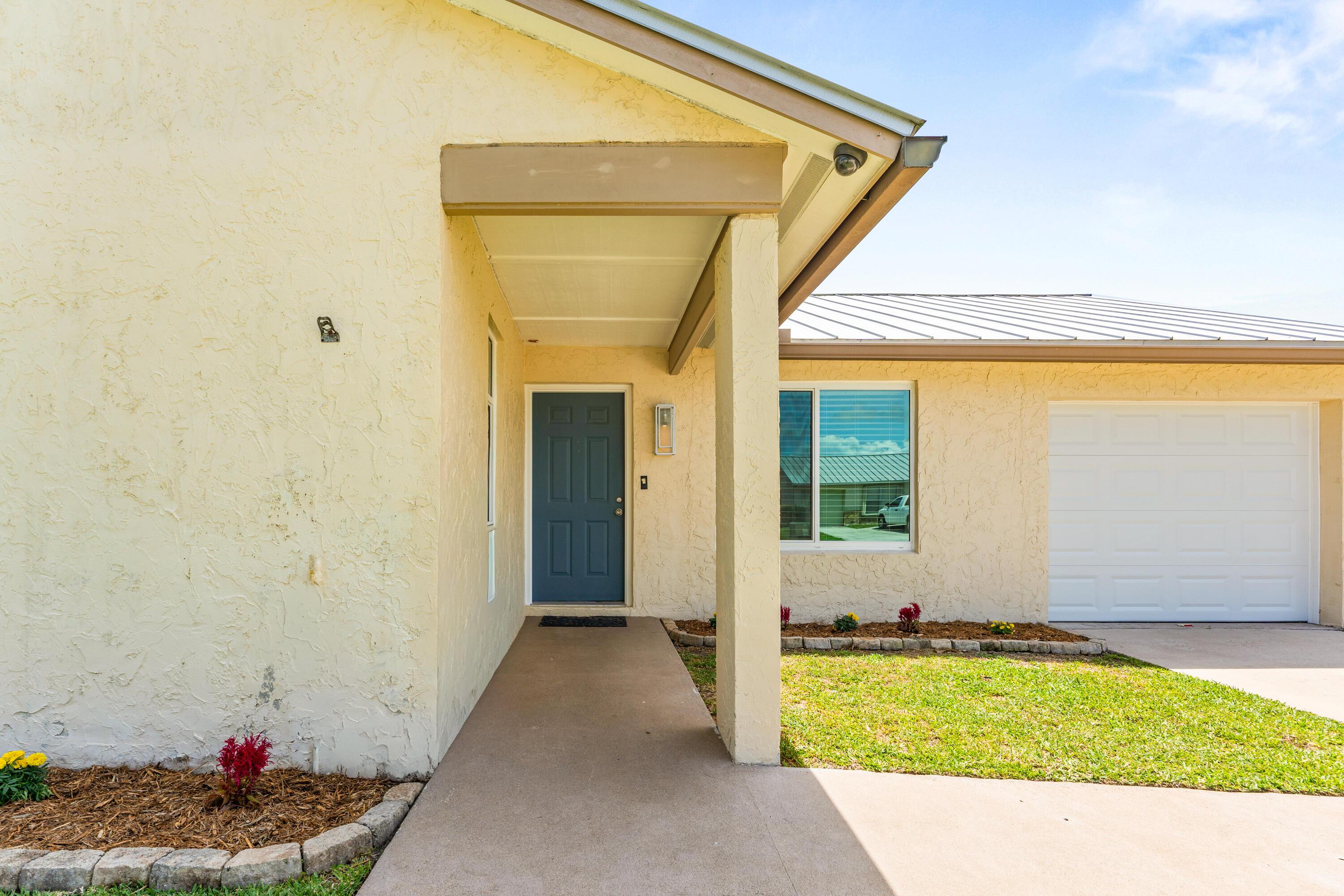 105 Banyan Circle, Jupiter, FL 33458, Jupiter - Photo 4