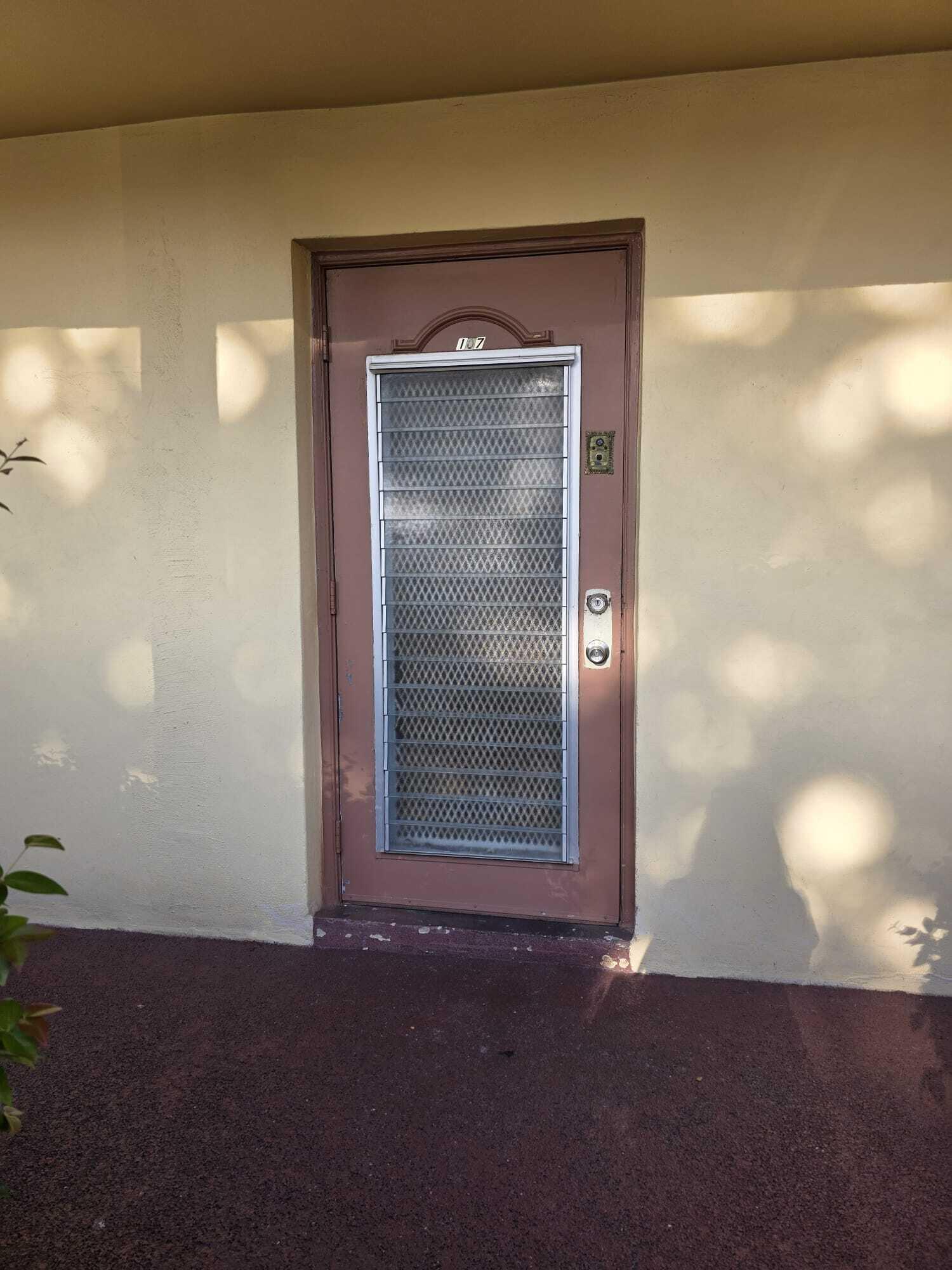 8400 Sunrise Lakes Boulevard 107, Sunrise, FL 33322, Sunrise - Photo 4