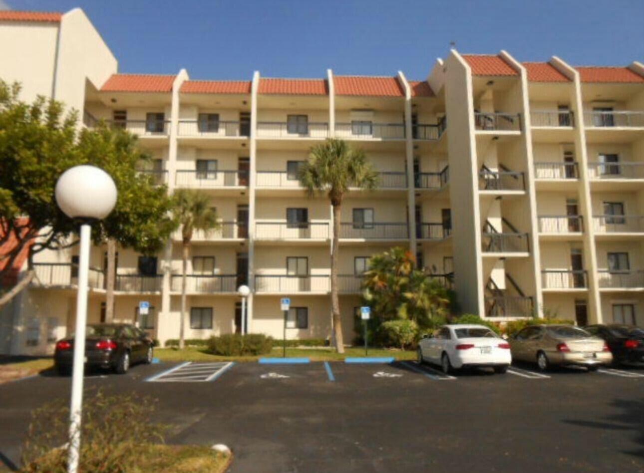 3000 Presidential Way 404, West Palm Beach, FL 33401, West Palm Beach - Photo 2