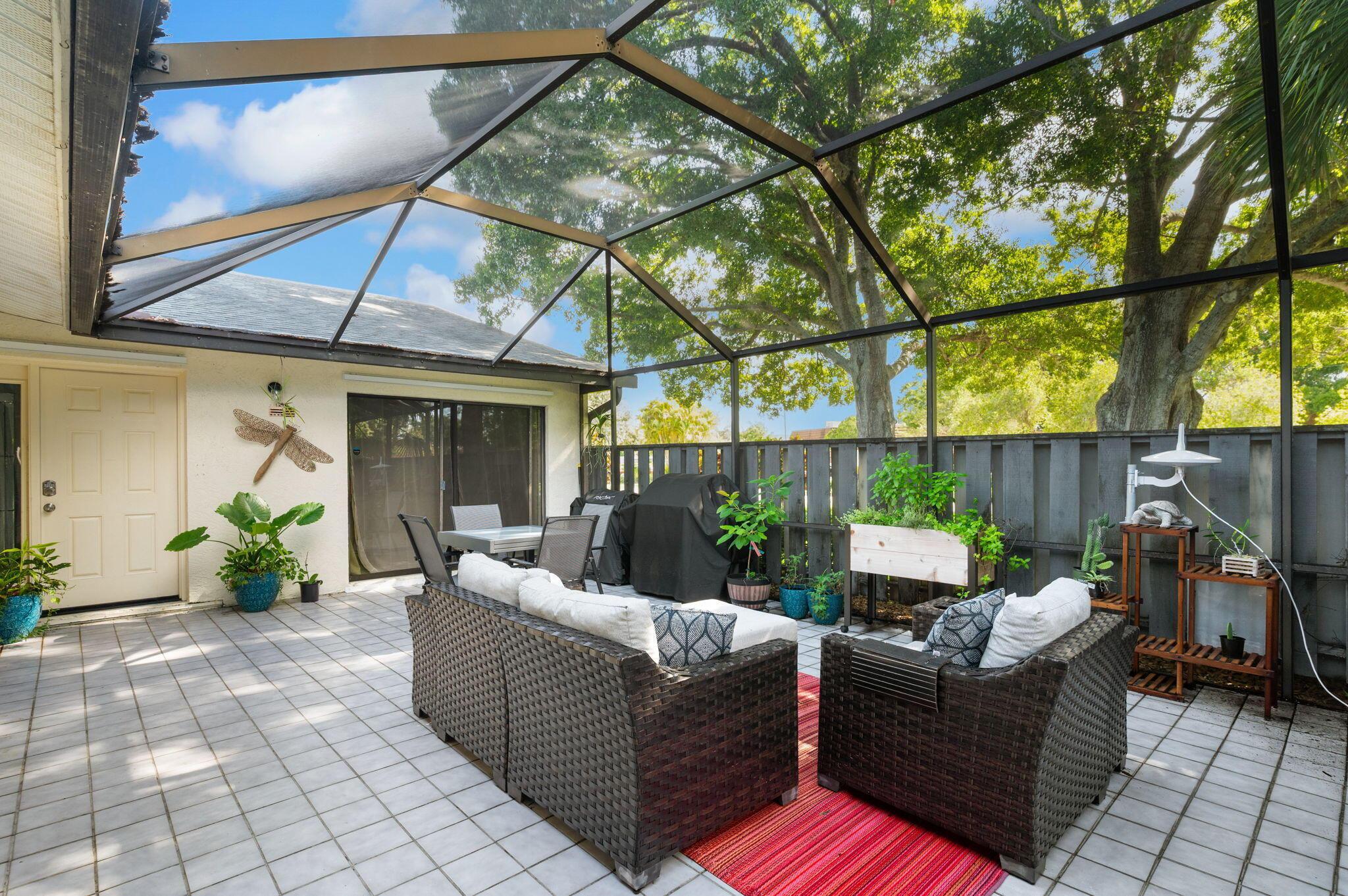 1433 Captains Walk 18d, Fort Pierce, FL 34950, Fort Pierce - Photo 2