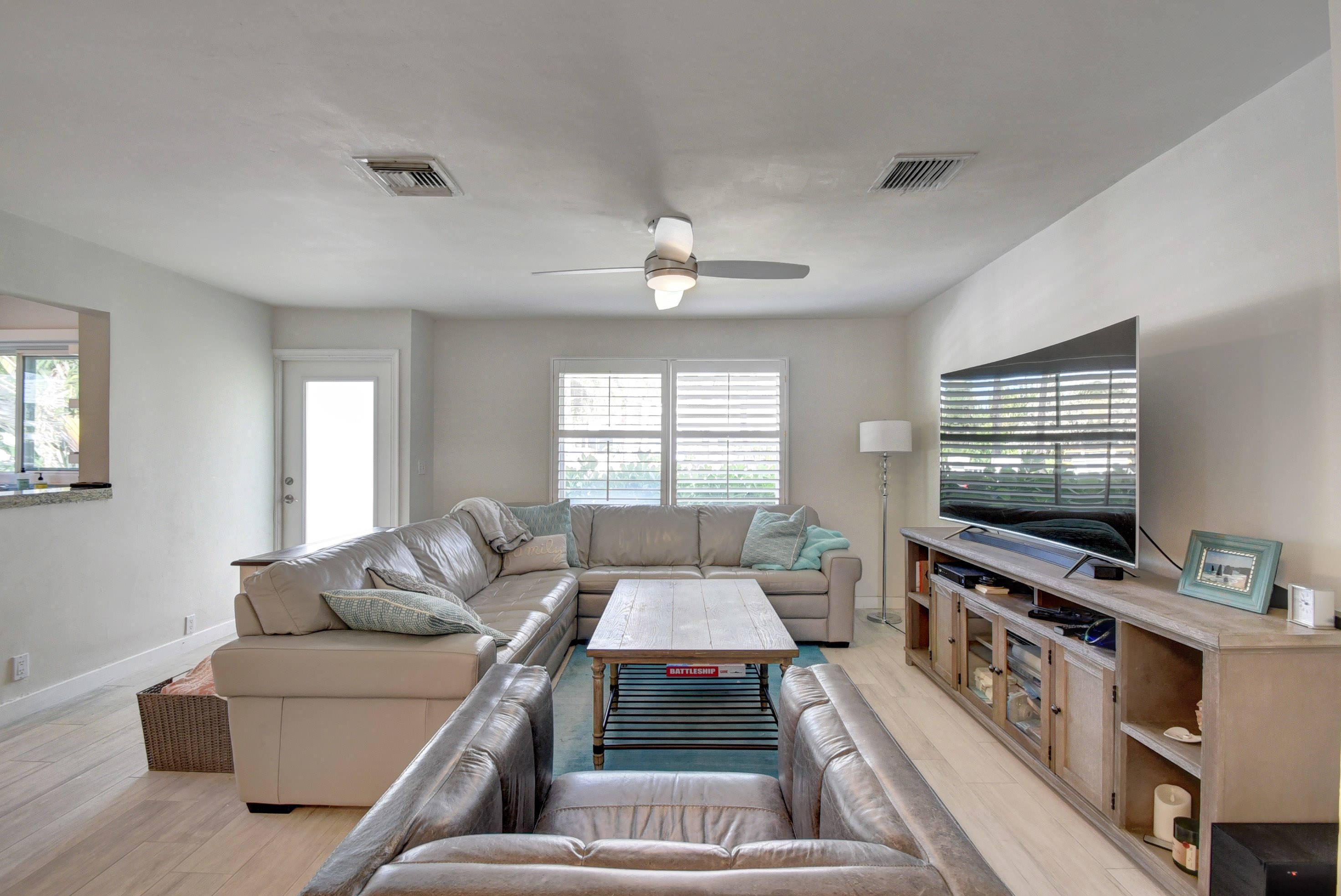 1020 Casuarina Road, Delray Beach, FL 33483, Delray Beach - Photo 4