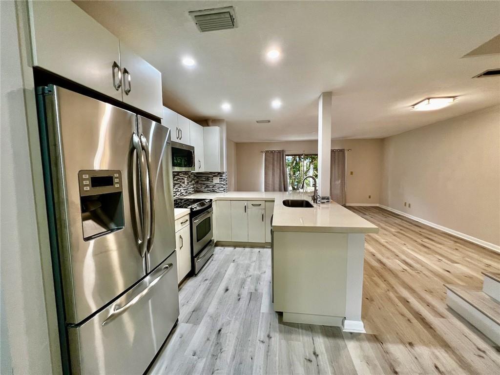 21420 Tudor Drive, Boca Raton, FL 33486, Boca Raton - Photo 2