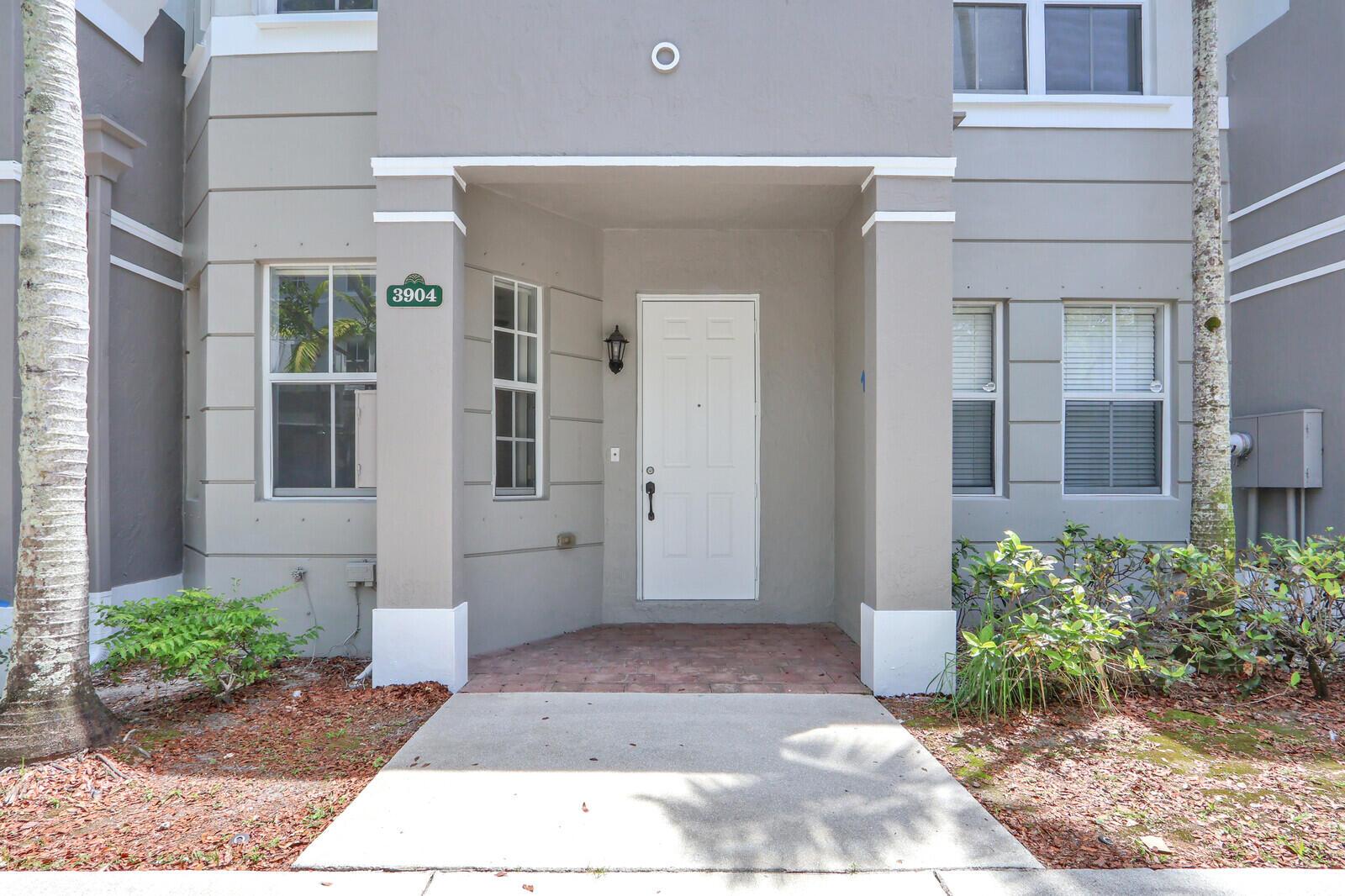 3904 Shoma Drive, Royal Palm Beach, FL 33414, Royal Palm Beach - Photo 2