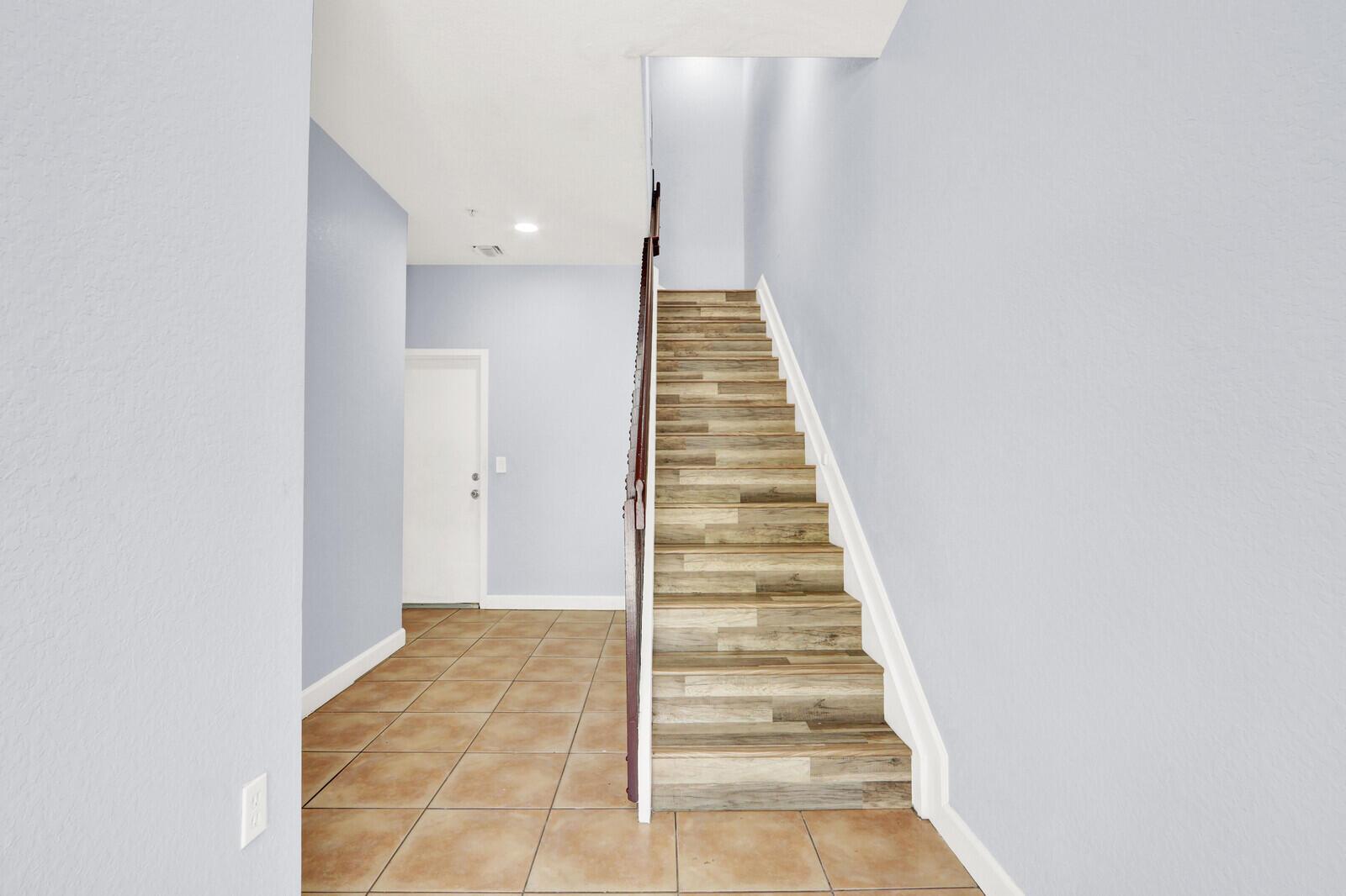 3904 Shoma Drive, Royal Palm Beach, FL 33414, Royal Palm Beach - Photo 3