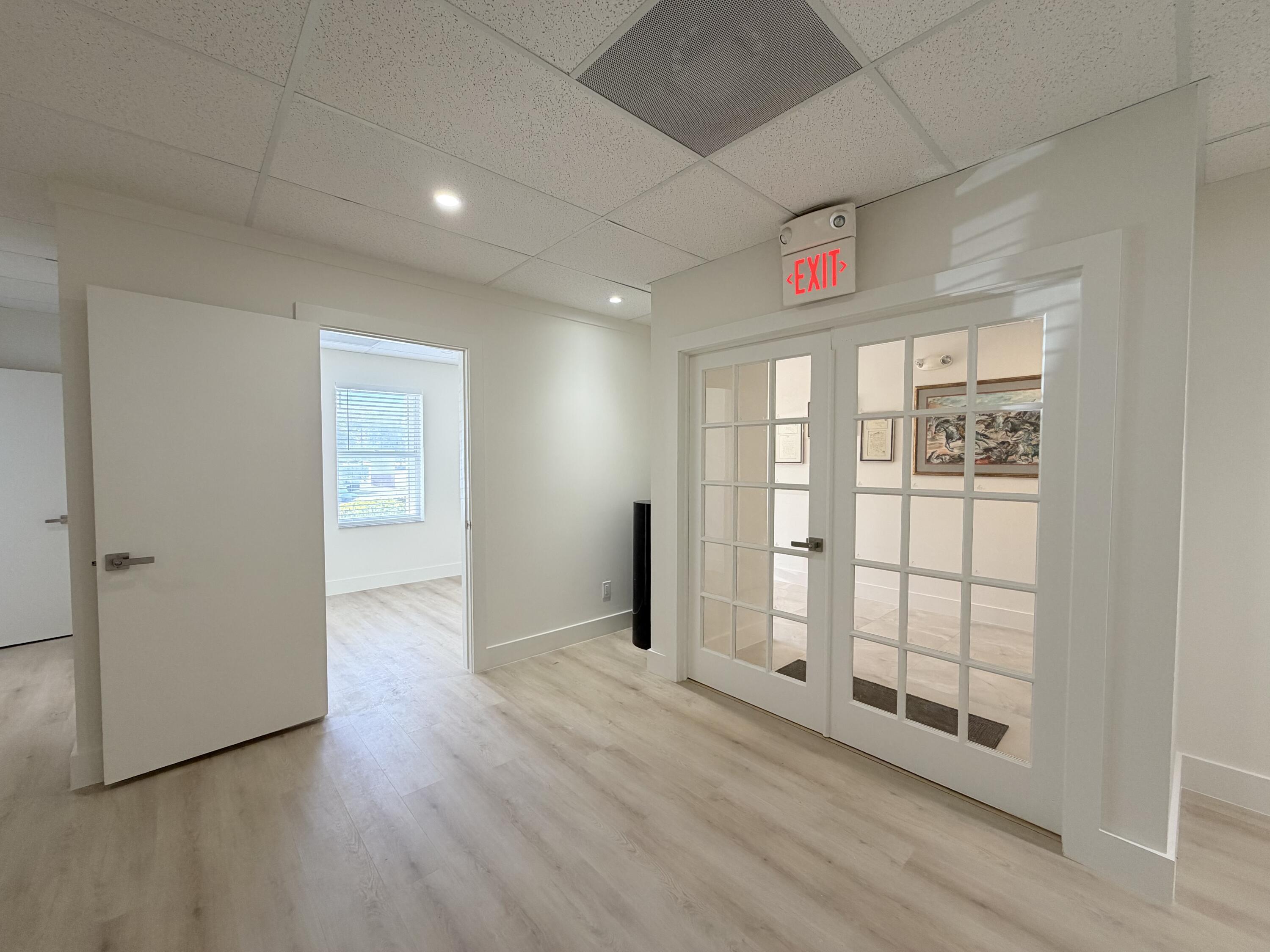 9112 N Fl A1aalt, North Palm Beach, FL 33403, North Palm Beach - Photo 4
