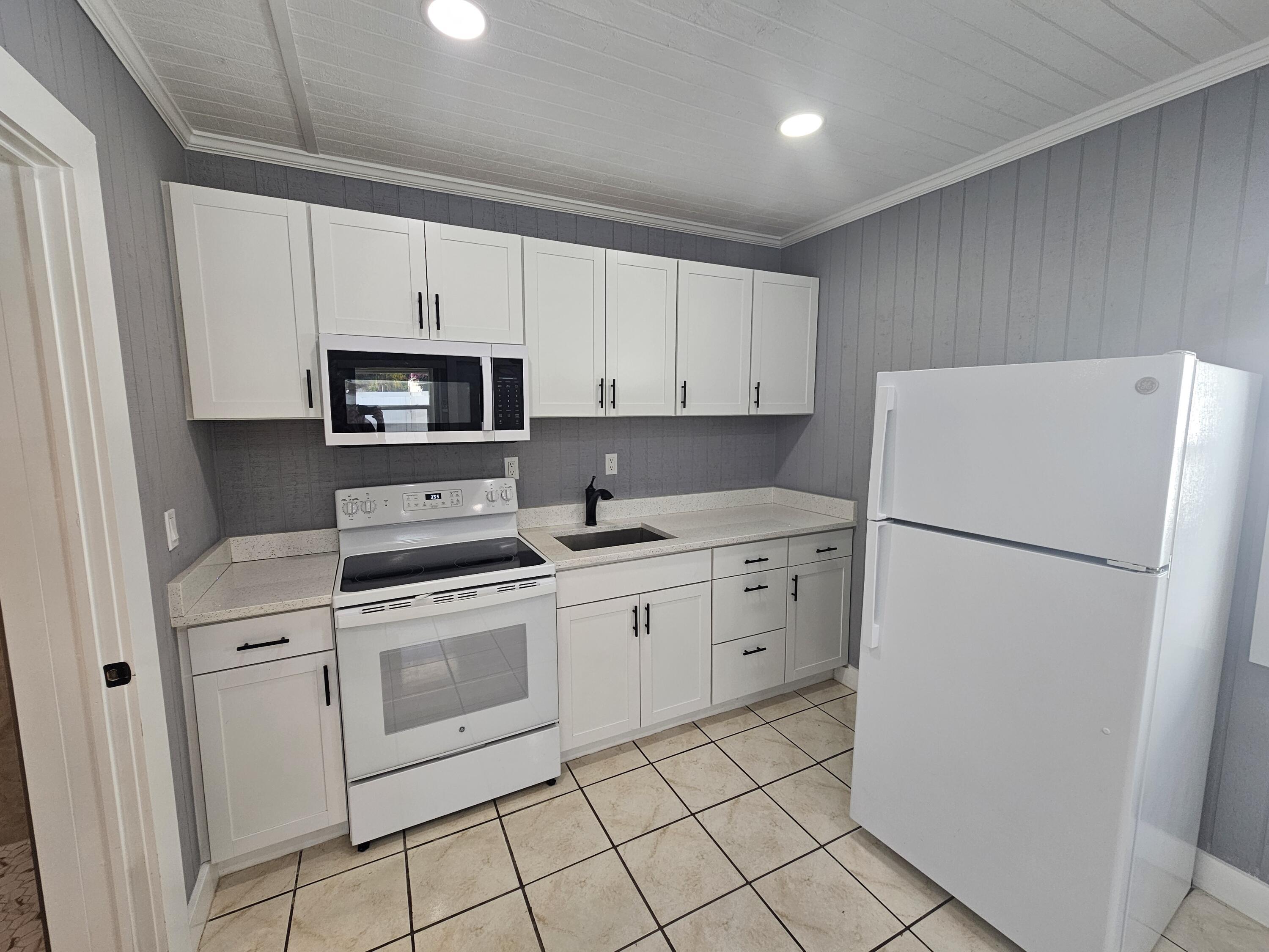 425 Ardmore Road 4, West Palm Beach, FL 33401, West Palm Beach - Photo 5