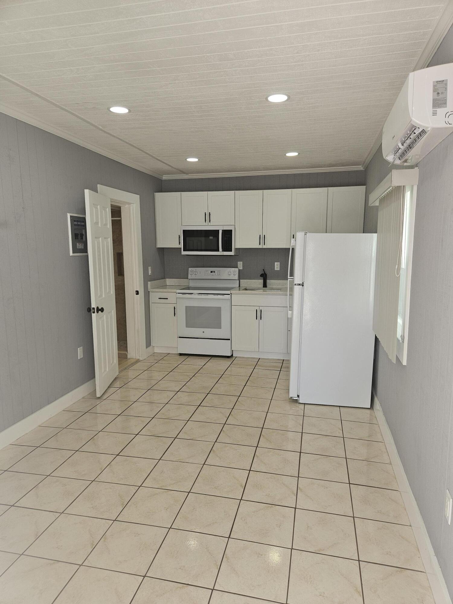 425 Ardmore Road 4, West Palm Beach, FL 33401, West Palm Beach - Photo 3