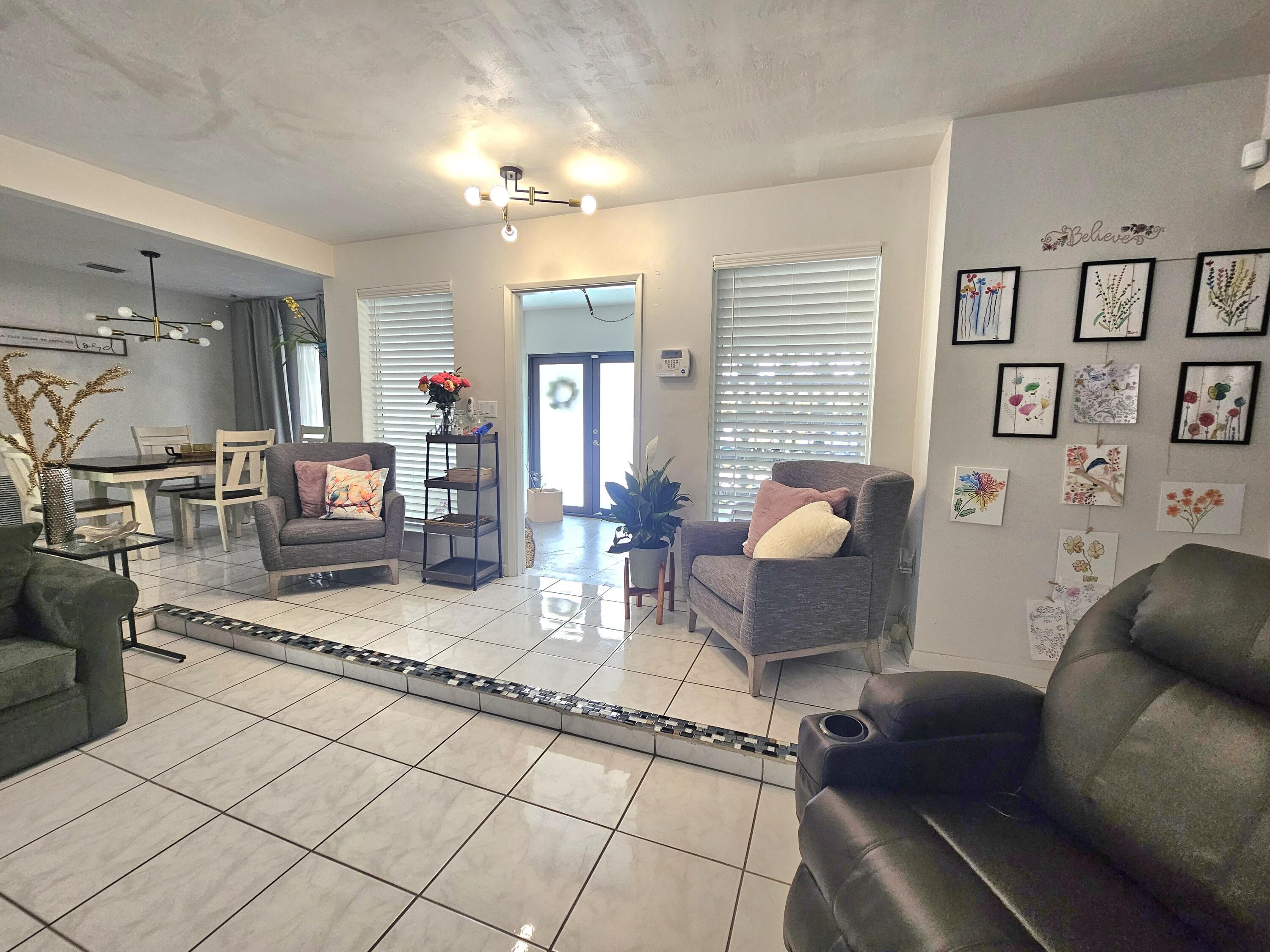 4021 E Shore Road, Miramar, FL 33023, Miramar - Photo 4