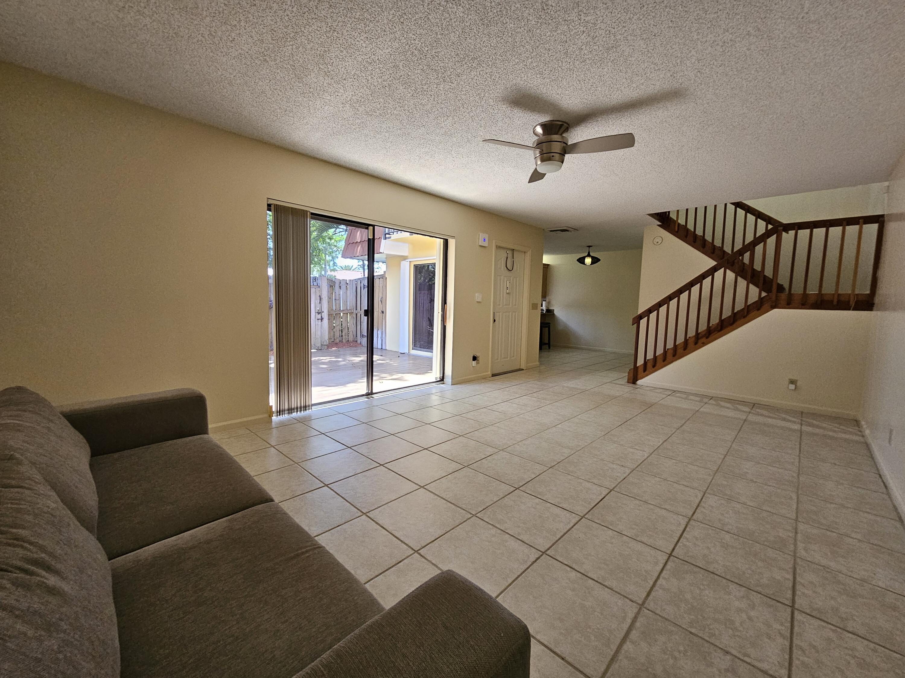 9982 NW 6th Court, Plantation, FL 33324, Plantation - Photo 3