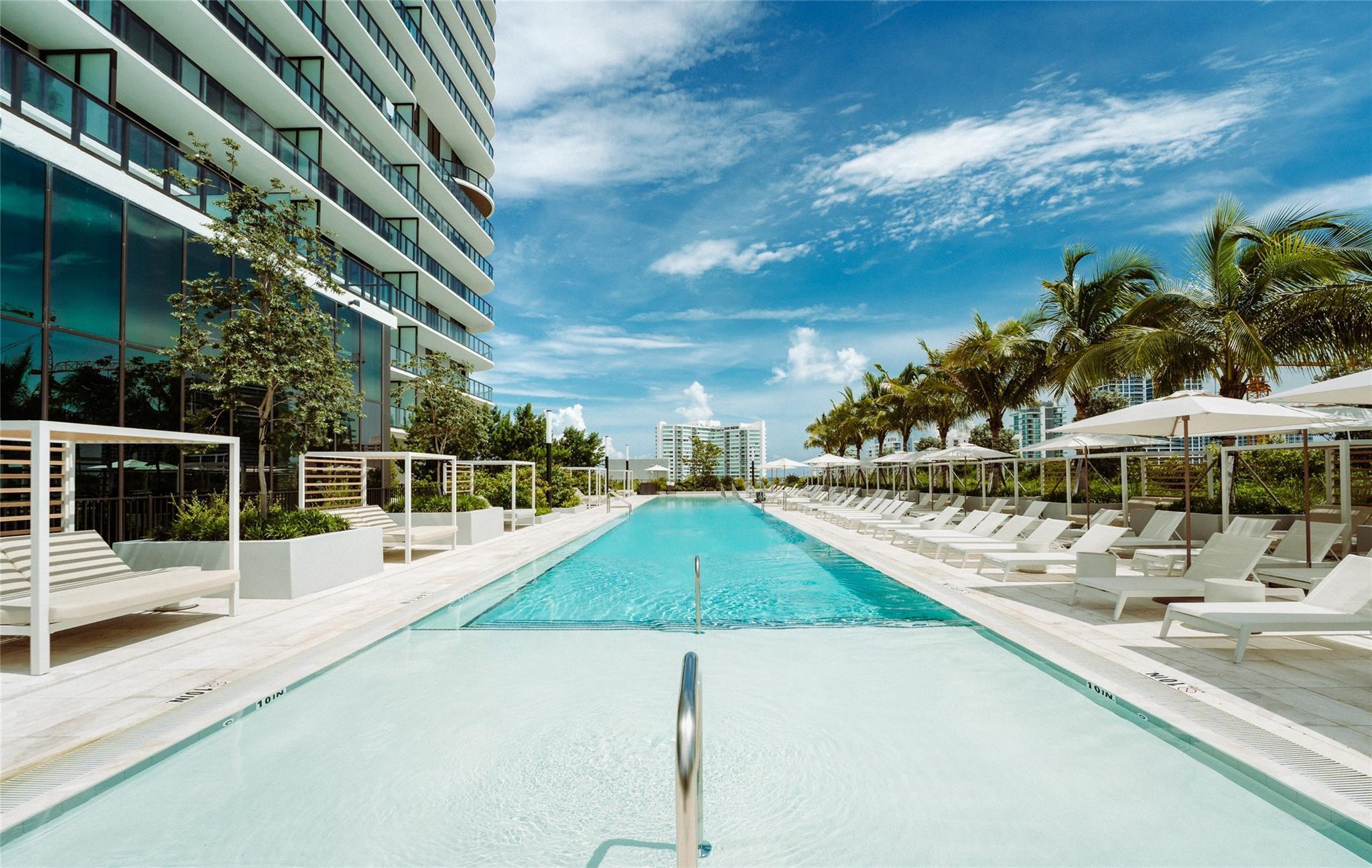 580 72nd Street 1413, Miami Beach, FL 33141, Miami Beach - Photo 2
