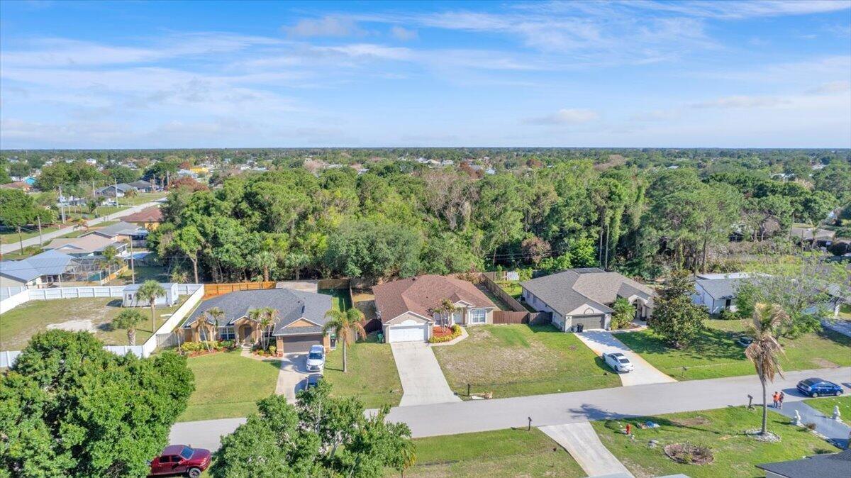 538 SW Comet Terrace, Port St. Lucie, FL 34953, Port St. Lucie - Photo 3