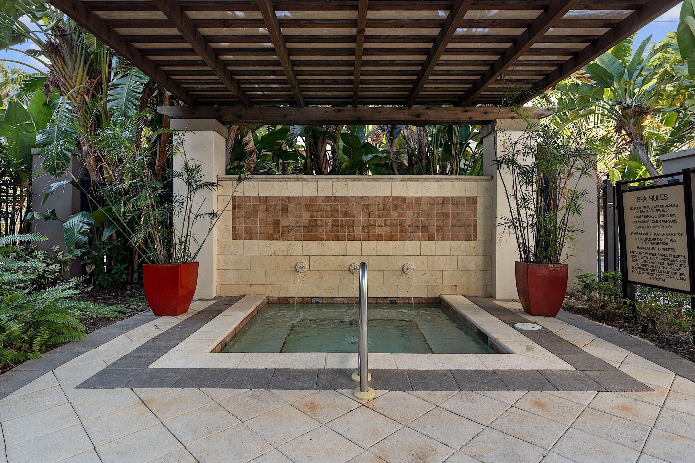 2421 NE 65th Street 317, Fort Lauderdale, FL 33308, Fort Lauderdale - Photo 5