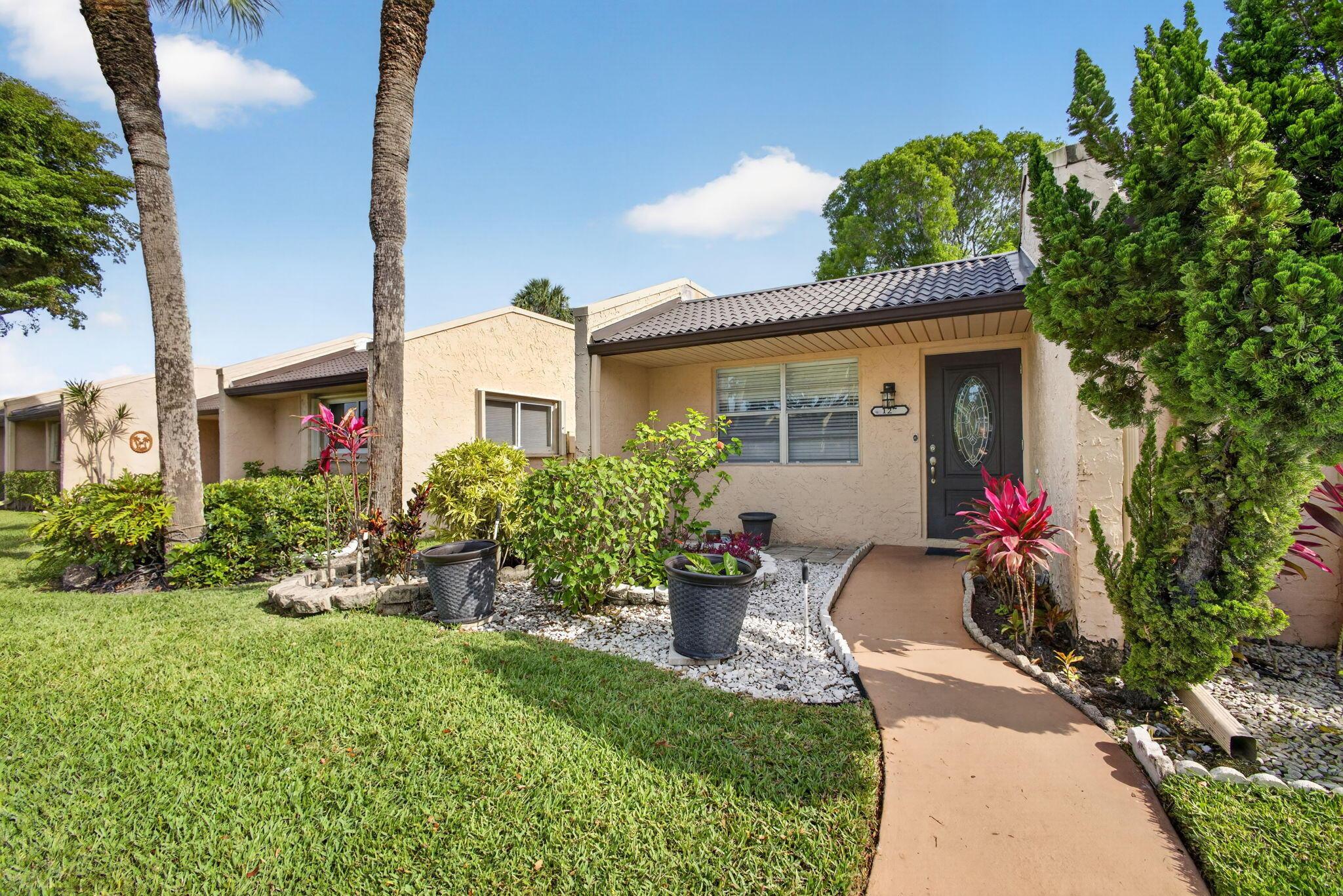 127 Lake Gloria Drive, West Palm Beach, FL 33411, West Palm Beach - Photo 4