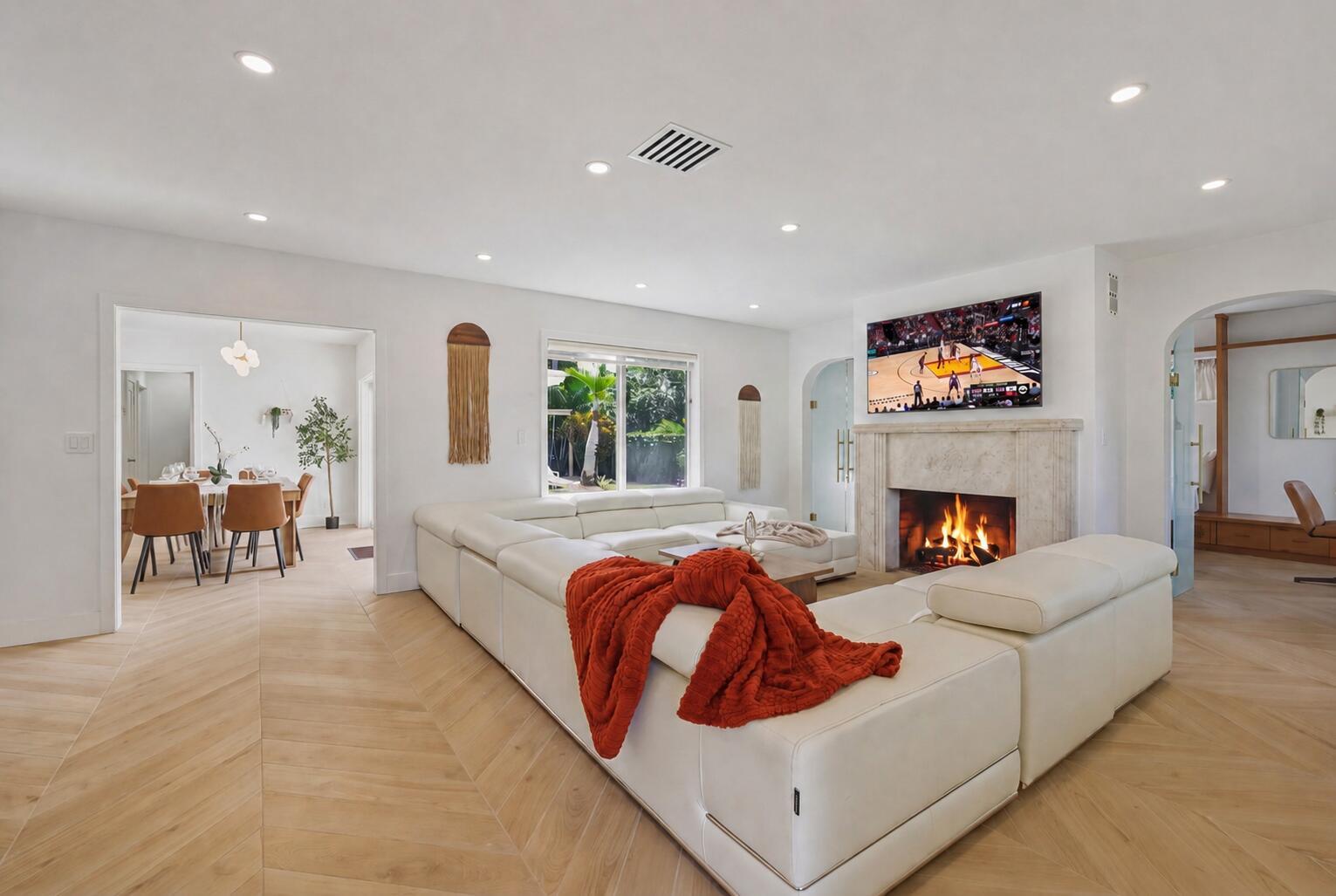 610 NE 16th Terrace, Fort Lauderdale, FL 33304, Fort Lauderdale
