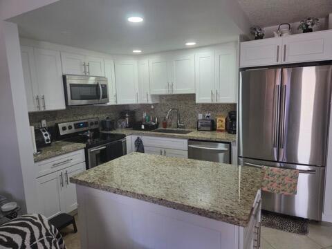 188 Grantham F 188, Deerfield Beach, FL 33442, Deerfield Beach