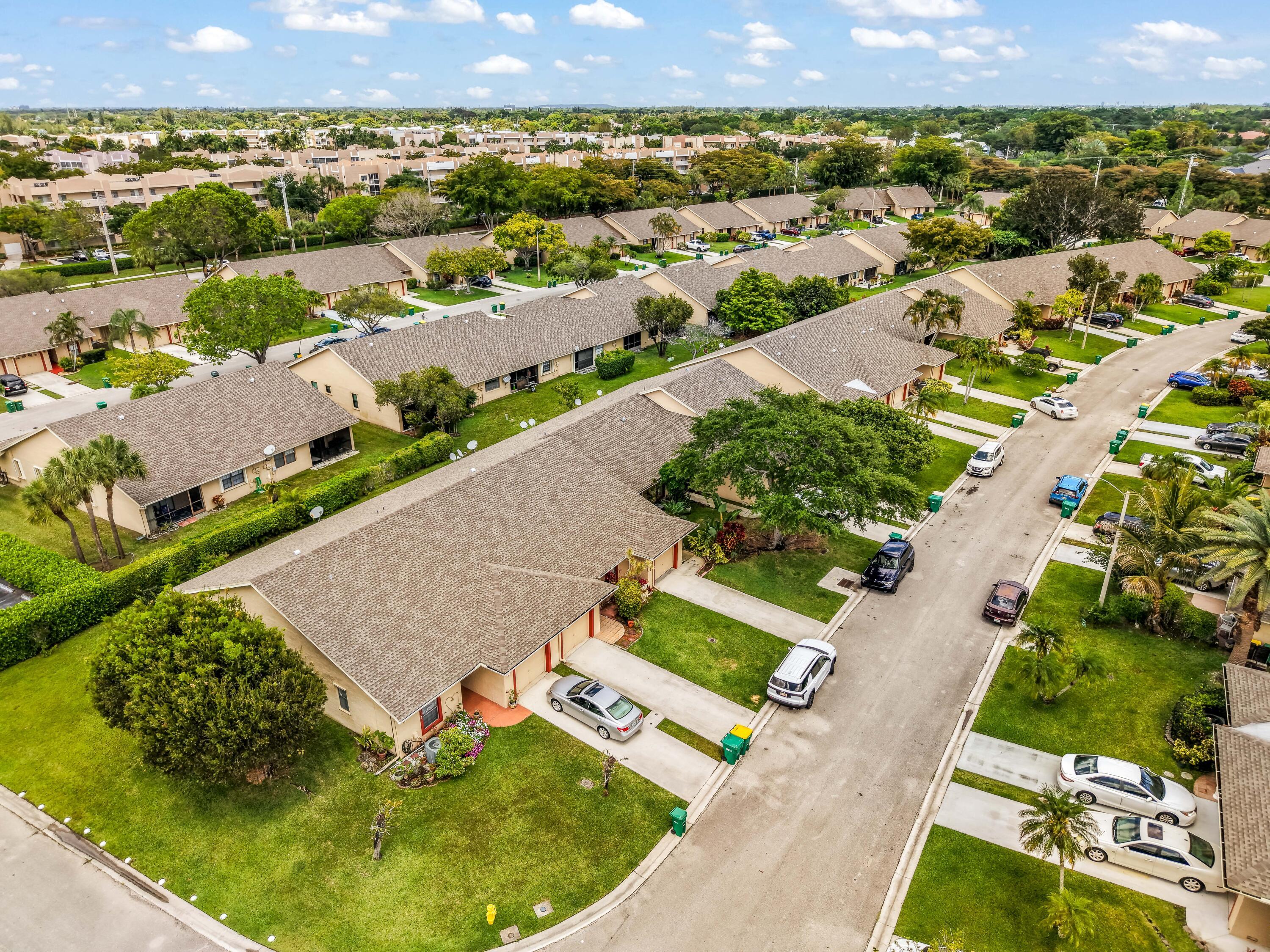 9663 NW 76th Street, Tamarac, FL 33321, Tamarac - Photo 4
