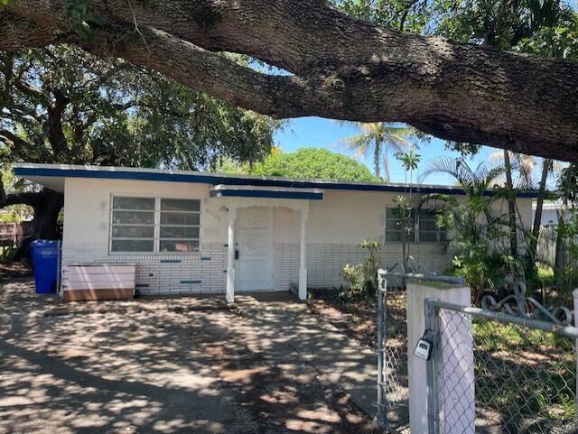 6309 Hayes Street, Hollywood, FL 33024, Hollywood - Photo 5