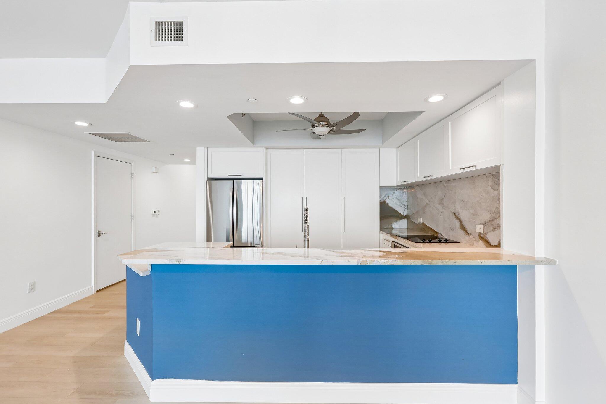 2650 Lake Shore Drive 1202, Riviera Beach, FL 33404, Riviera Beach - Photo 5