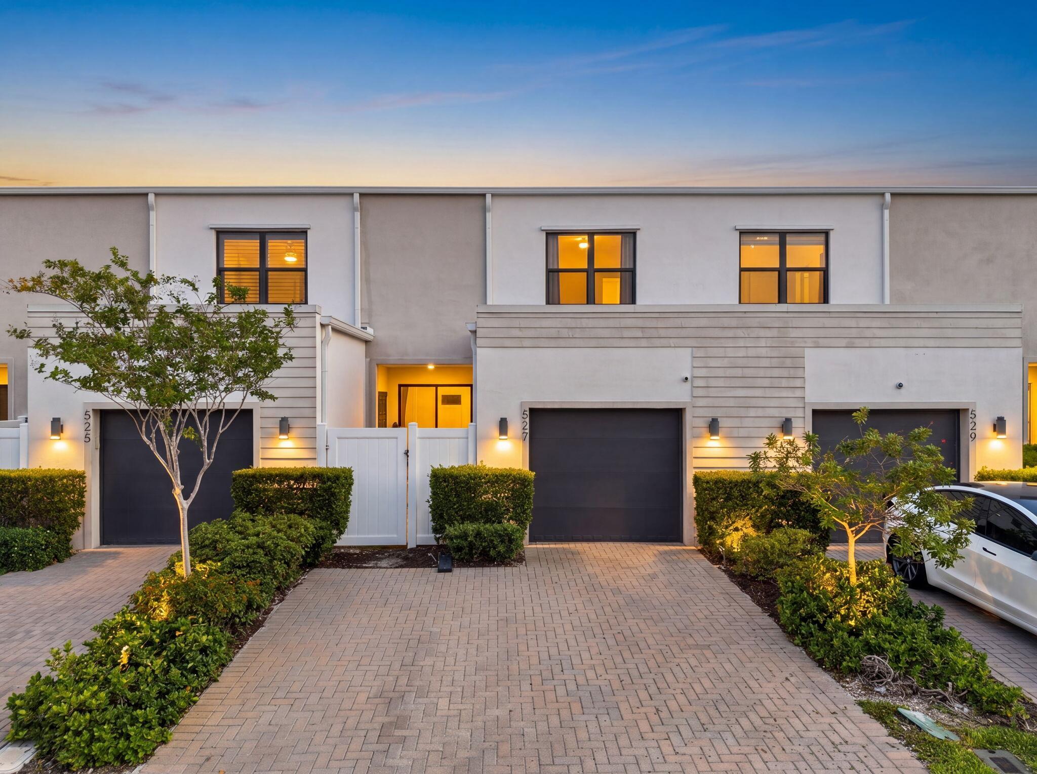 527 NW 17th Street, Fort Lauderdale, FL 33311, Fort Lauderdale