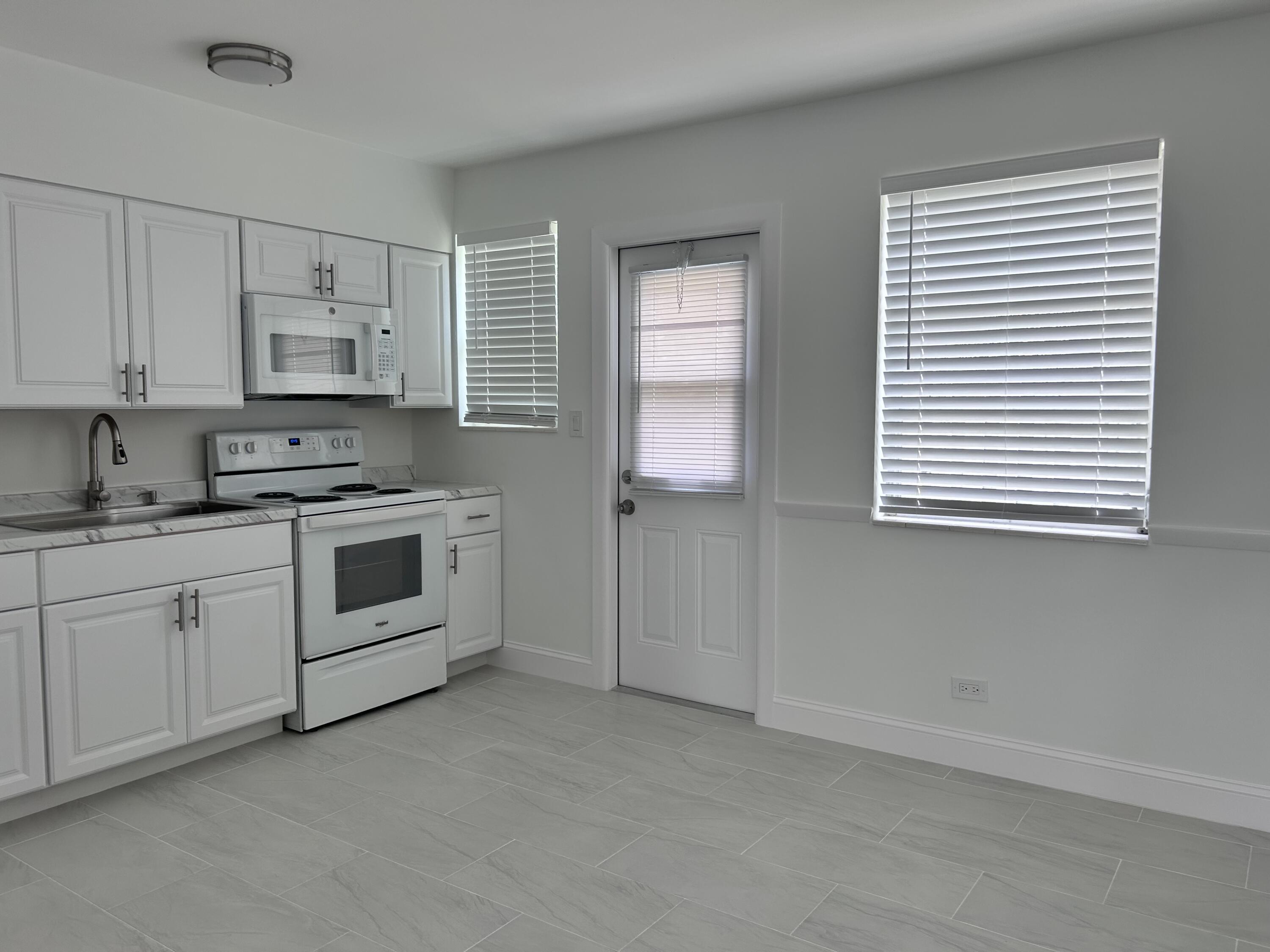 630 Prosperity Farms Road 2, North Palm Beach, FL 33408, North Palm Beach - Photo 5