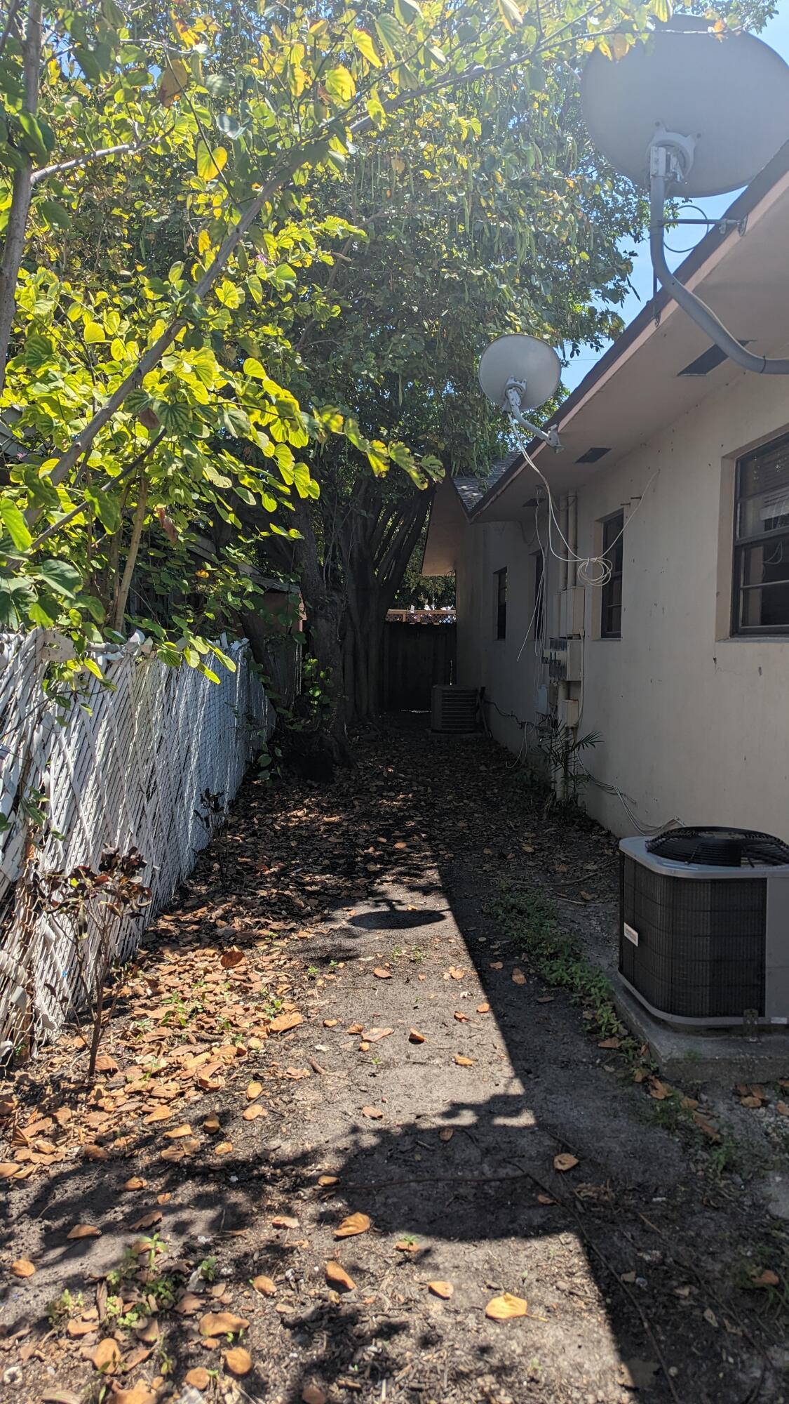 1944 Taft Street 2, Hollywood, FL 33020, Hollywood - Photo 5